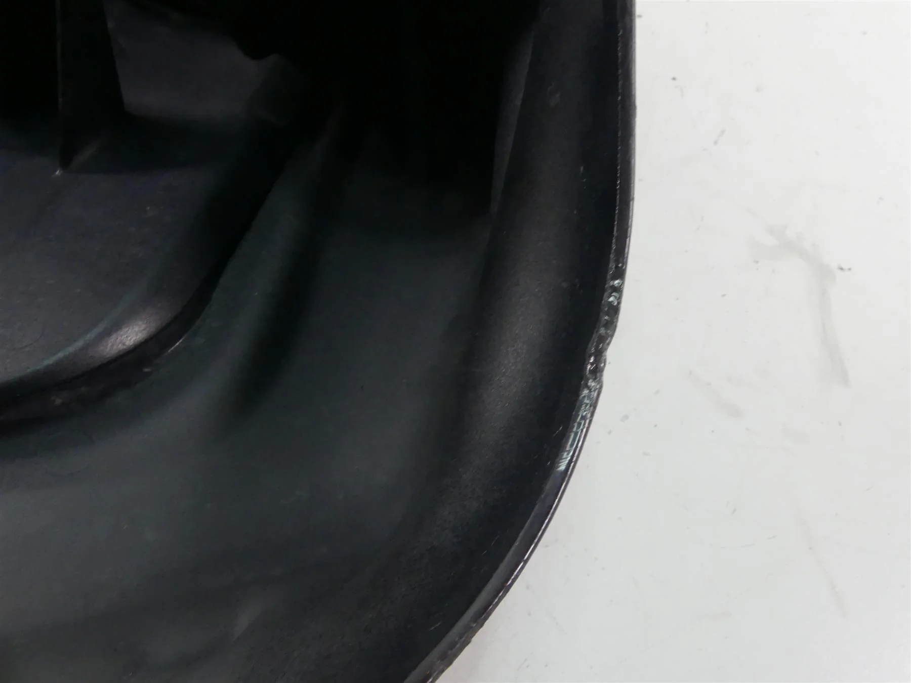 2012 Harley Touring FLHTK Electra Glide Right Side Lower Leg Fairing 58817-05A - Image 7