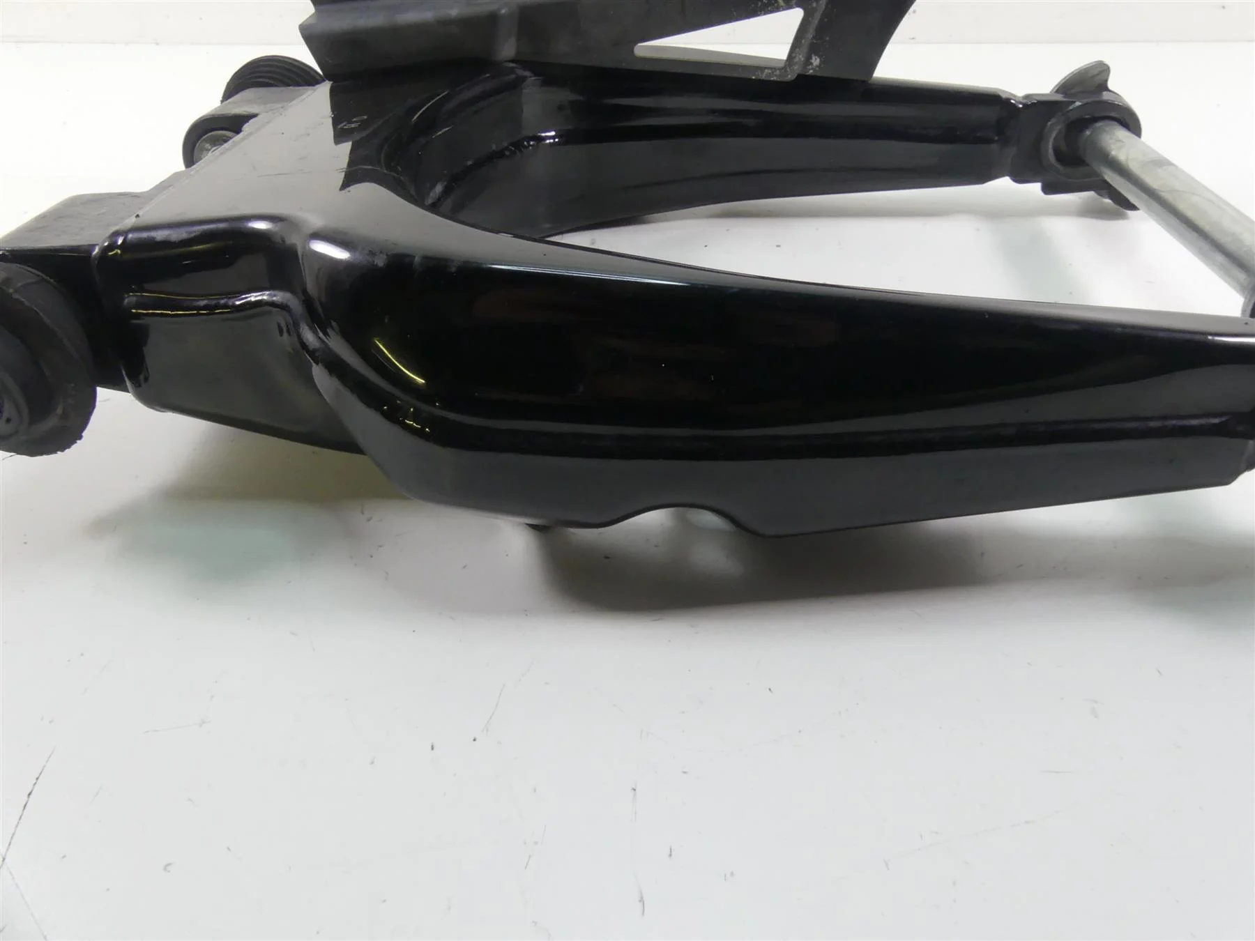 2012 Harley Touring FLHTP Electra Glide Rear Swingarm & 25mm Axle 47549-09A - Image 11