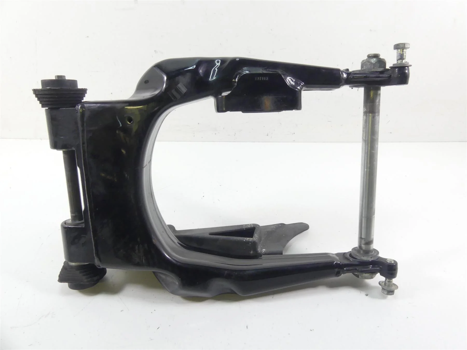 2012 Harley Touring FLHTP Electra Glide Rear Swingarm & 25mm Axle 47549-09A - Image 12