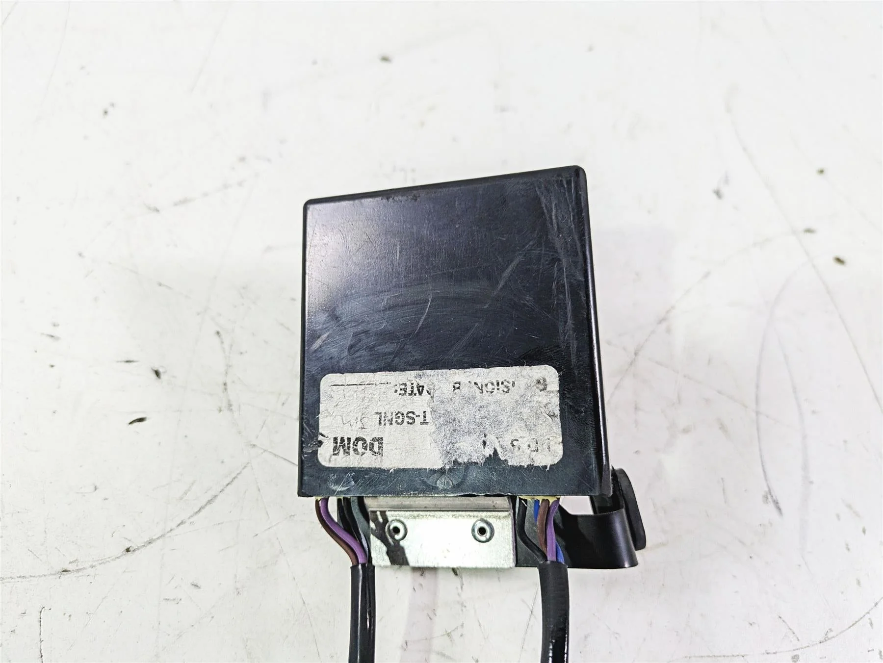2012 Harley VRSCF Muscle V Rod Blinker Turn Signal Module 69457-09 69825-09 - Image 7