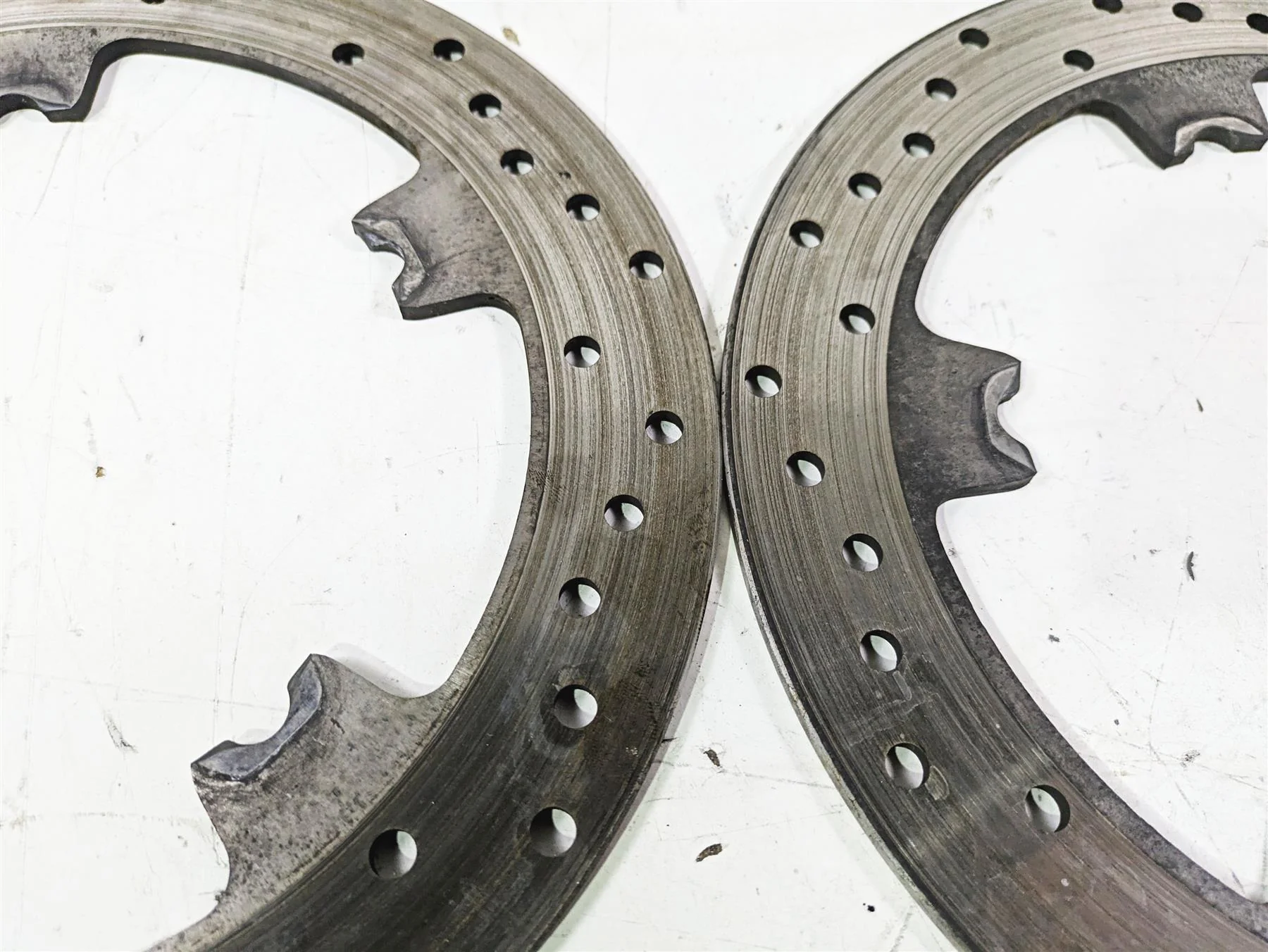 2012 Harley VRSCF Muscle V Rod Front Brake Rotor Disc Set 44553-06A - Image 5
