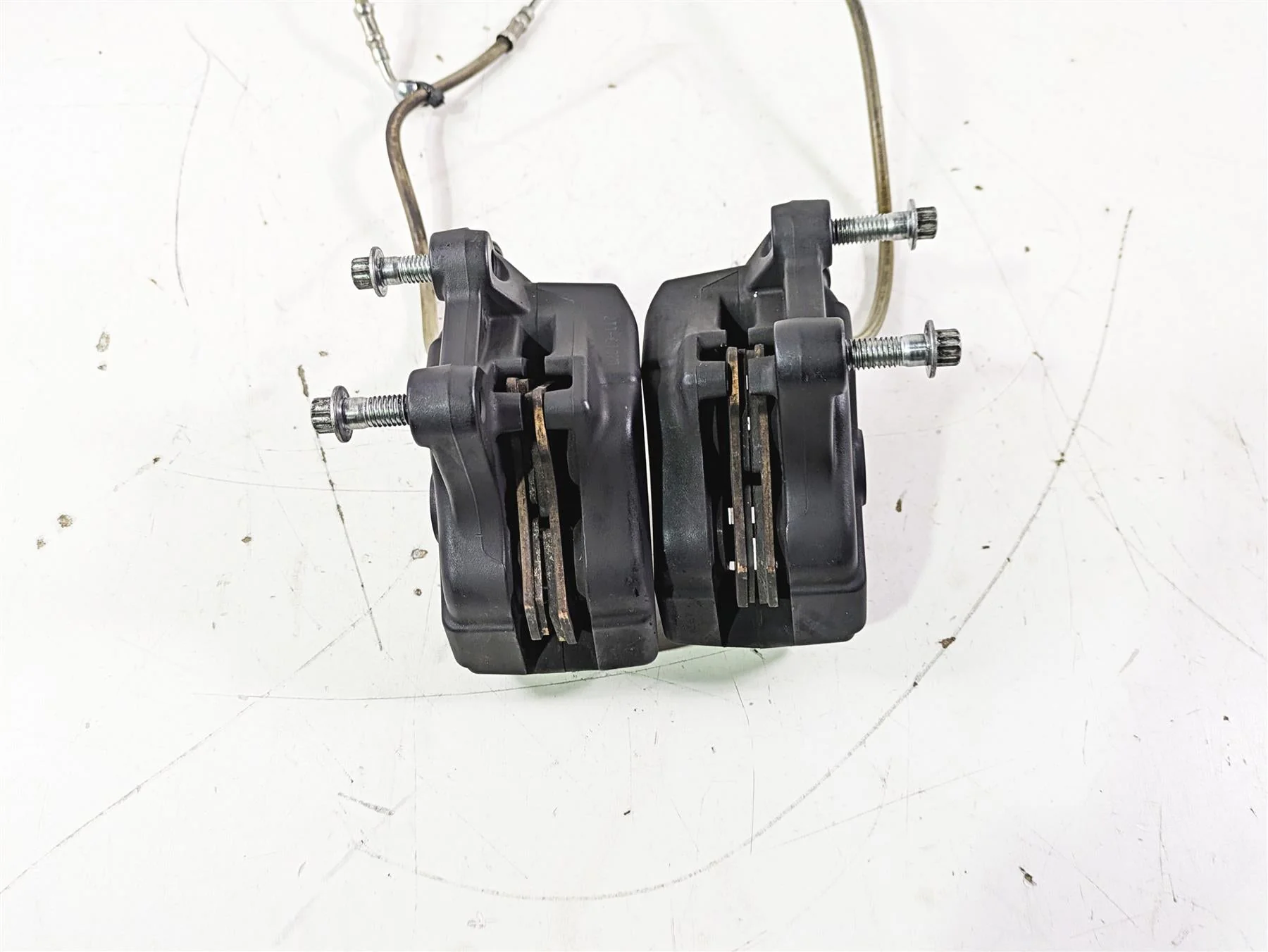 2012 Harley VRSCF Muscle V Rod Front Brembo Brake Caliper Set 44731-08 44732-08 - Image 7