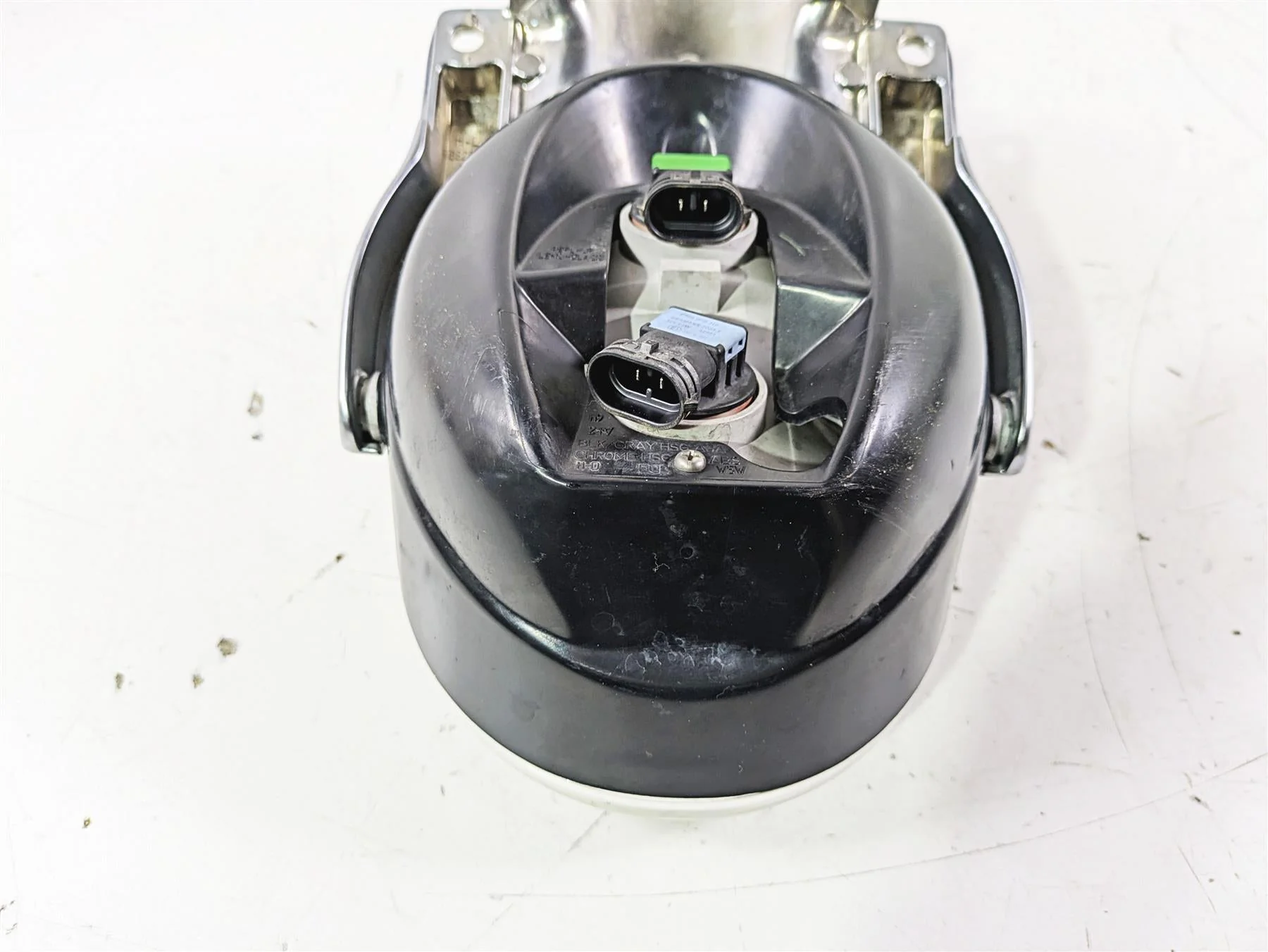 2012 Harley VRSCF Muscle V Rod Headlight Head Light Lamp 69873-07B 68228-09 - Image 5