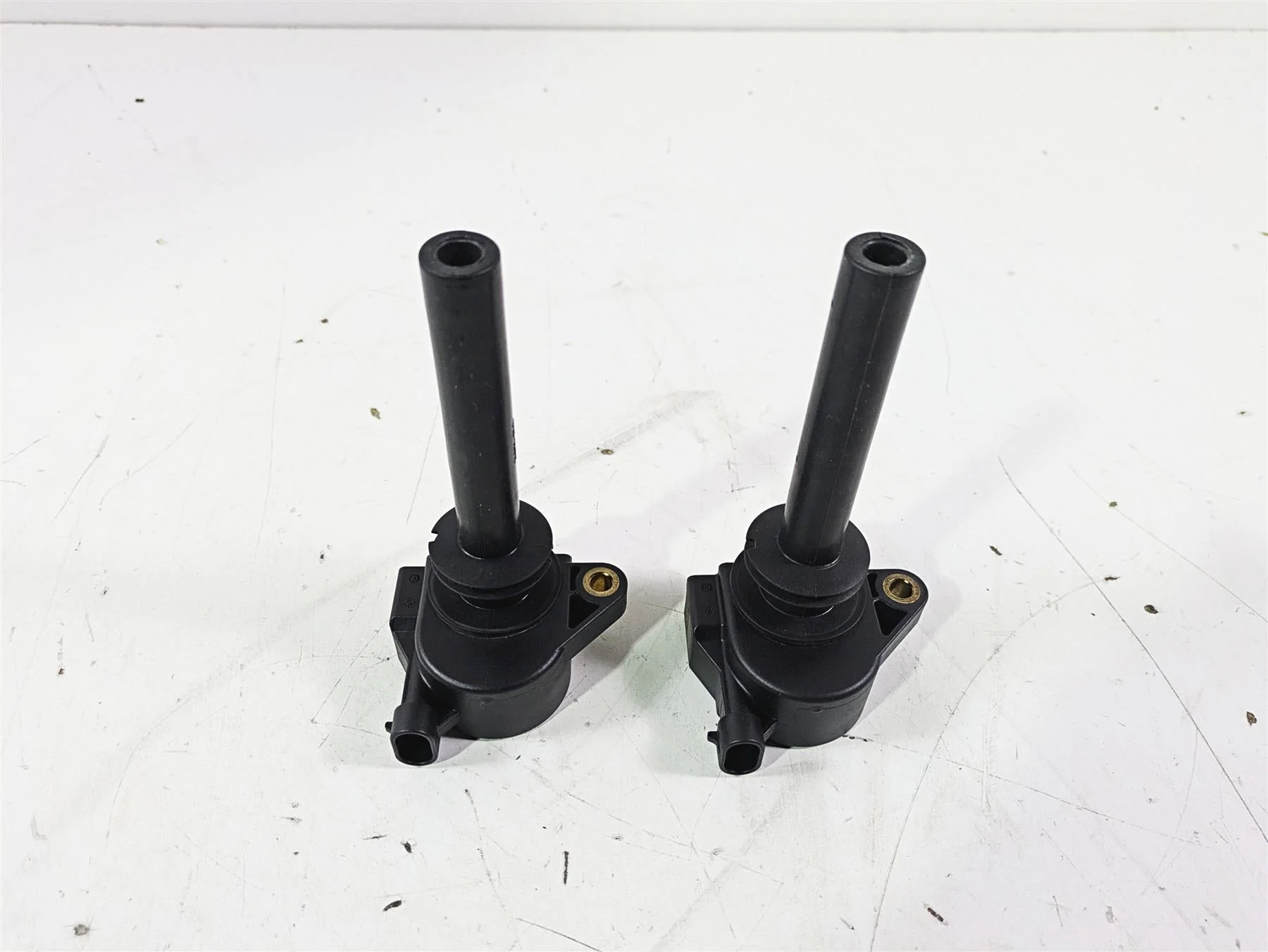 2012 Harley VRSCF Muscle V Rod Ignition Coil Stick Coil Set 32477-01A