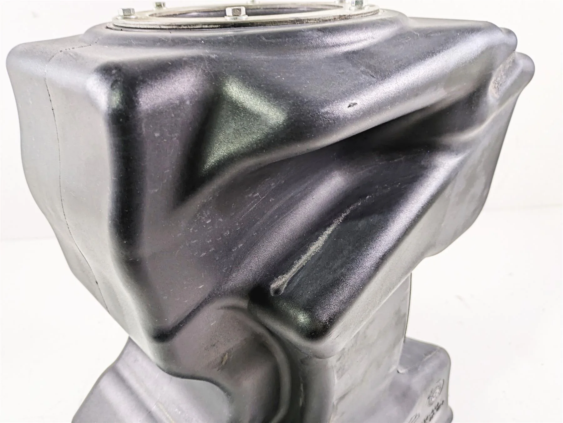 2012 Harley VRSCF Muscle V Rod Plastic Fuel Gas Petrol Tank 61328-07A 62921-07A - Image 11