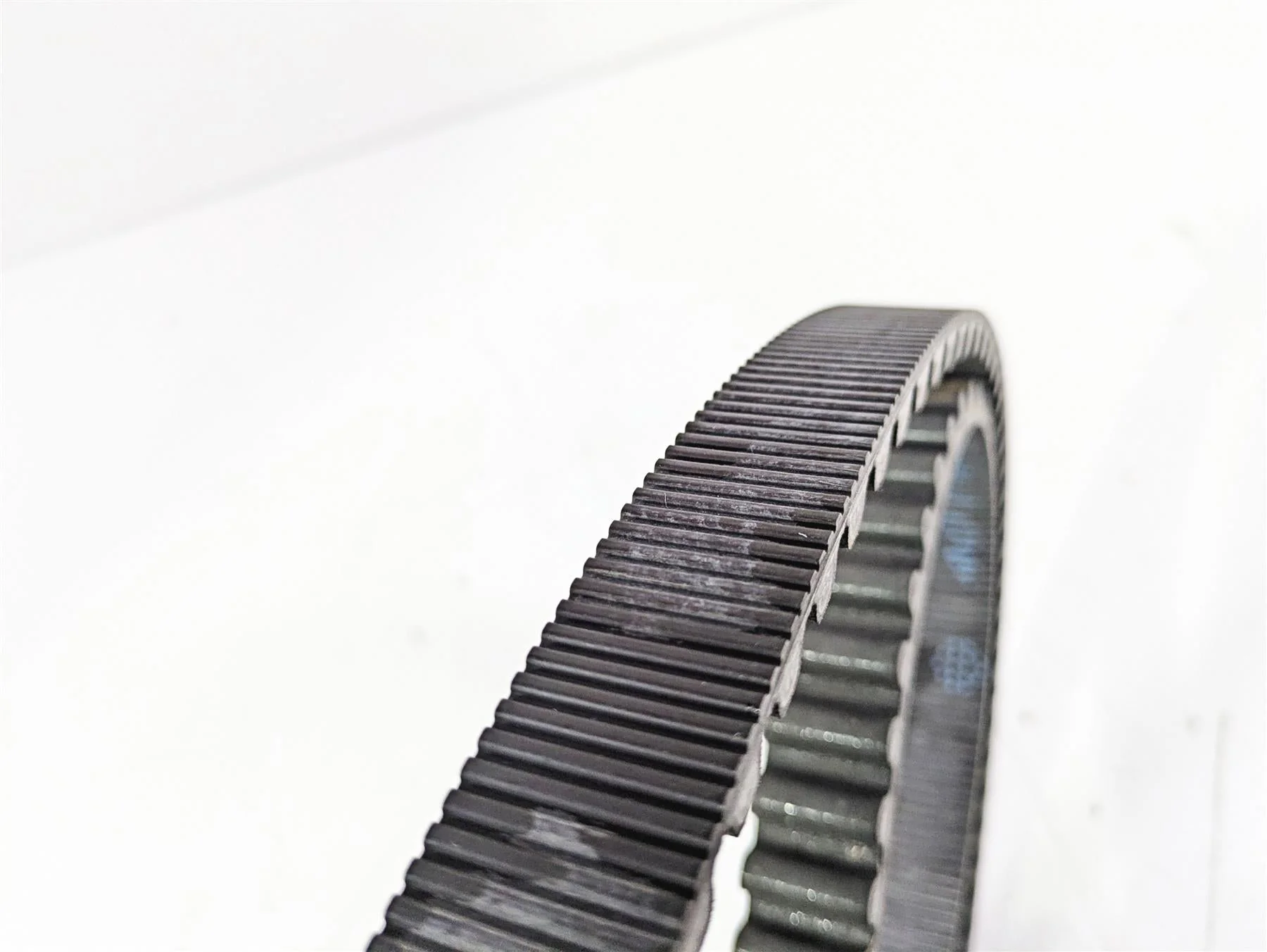 2012 Harley VRSCF Muscle V Rod Rear Drive Belt 151T 1" 40144-07 - Image 11