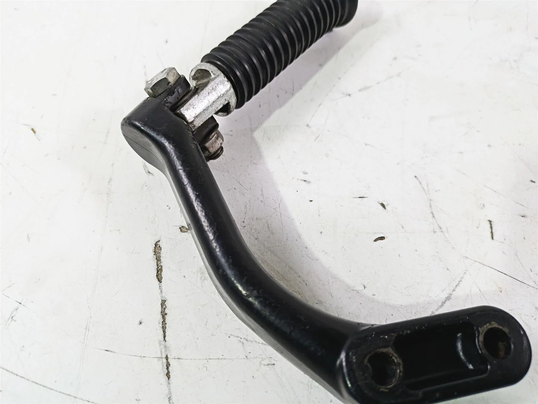 2012 Harley VRSCF Muscle V Rod Rear Passenger Footpeg Set 50822-09 50826-09 - Image 10