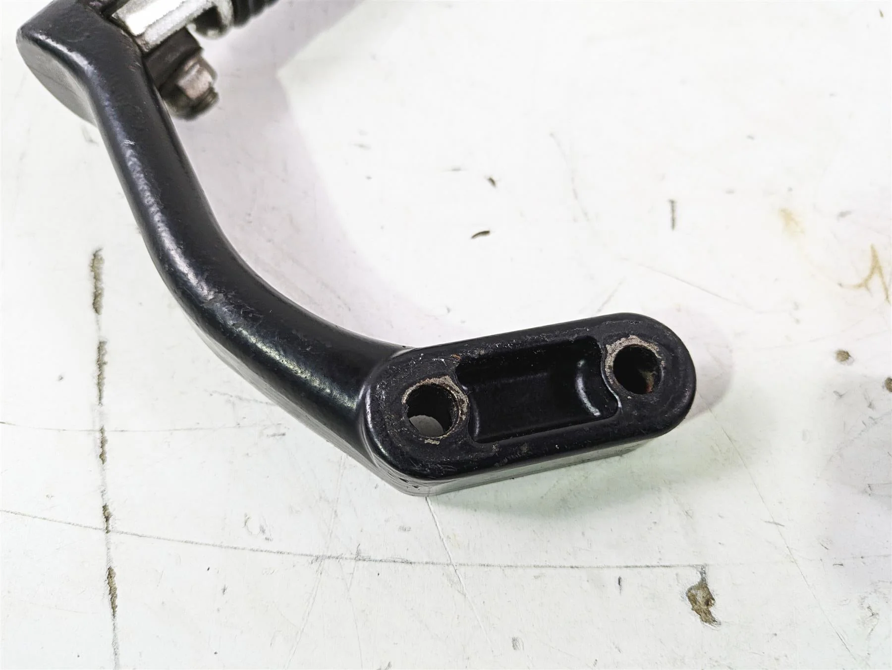 2012 Harley VRSCF Muscle V Rod Rear Passenger Footpeg Set 50822-09 50826-09 - Image 7