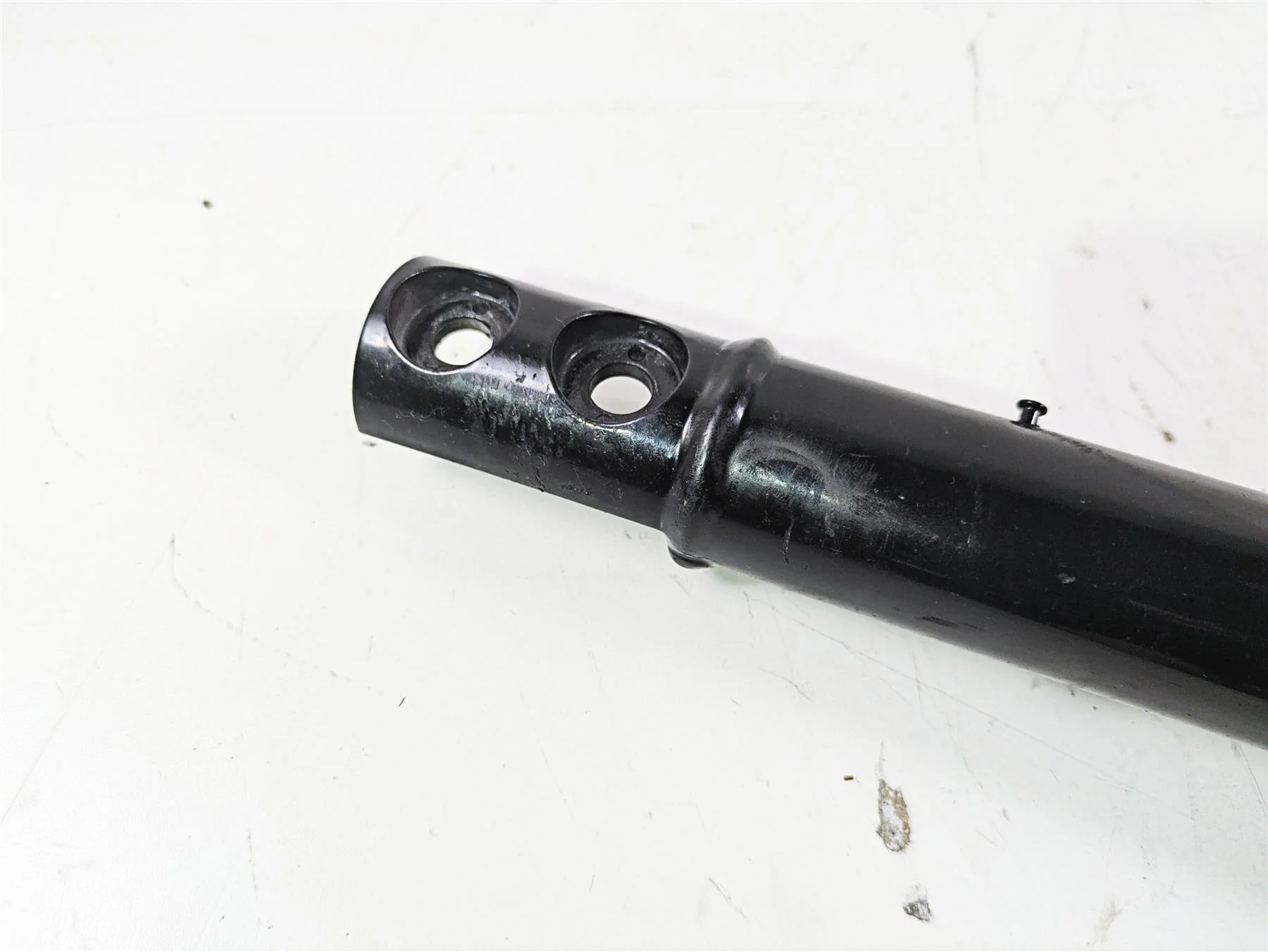2012 Harley VRSCF Muscle V Rod Right Front Frame Downtube - Read 47988-12BK - Image 6