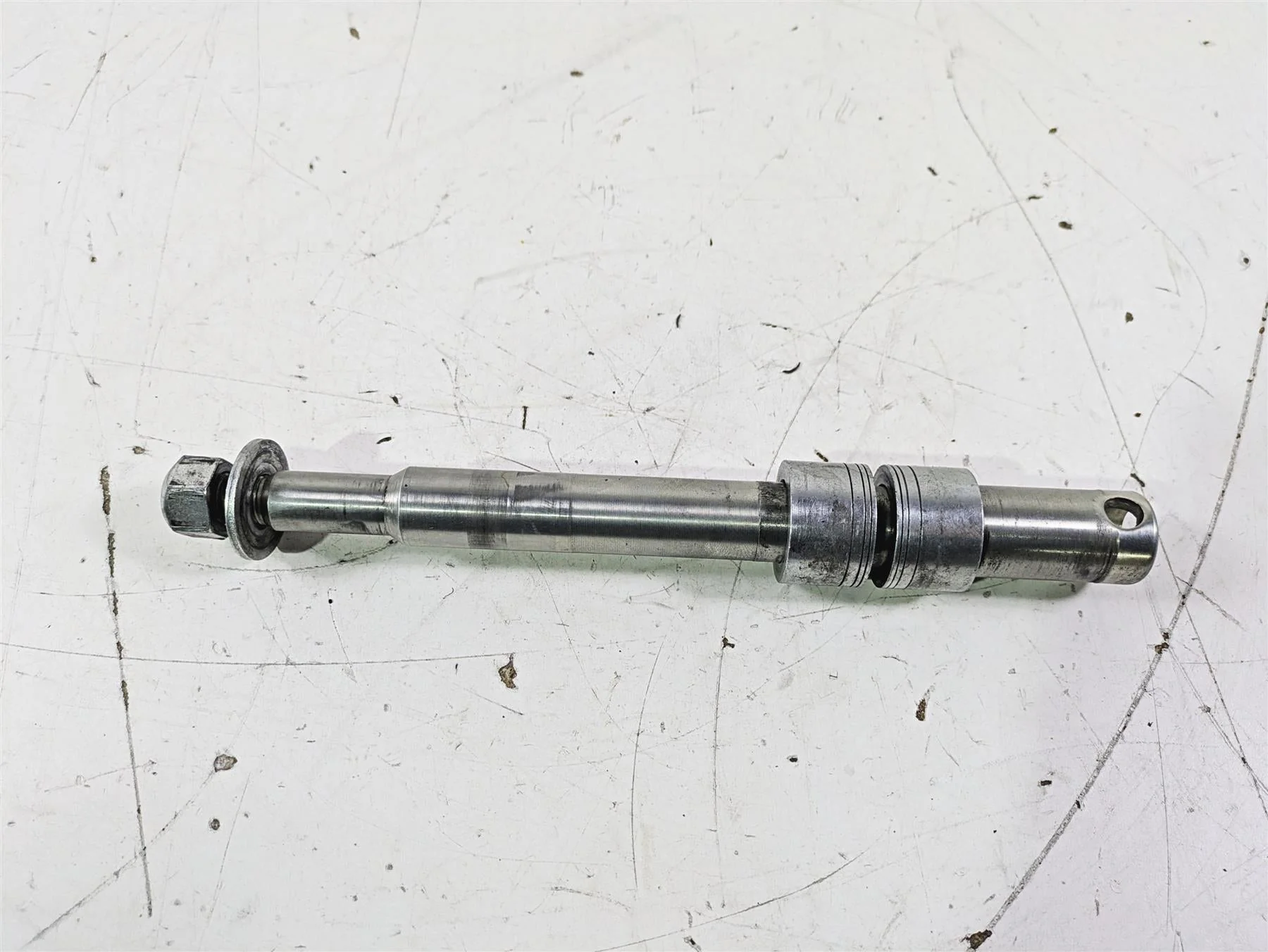 2012 Harley VRSCF Muscle V Rod Straight Front Axle Wheel Spindle 41628-08
