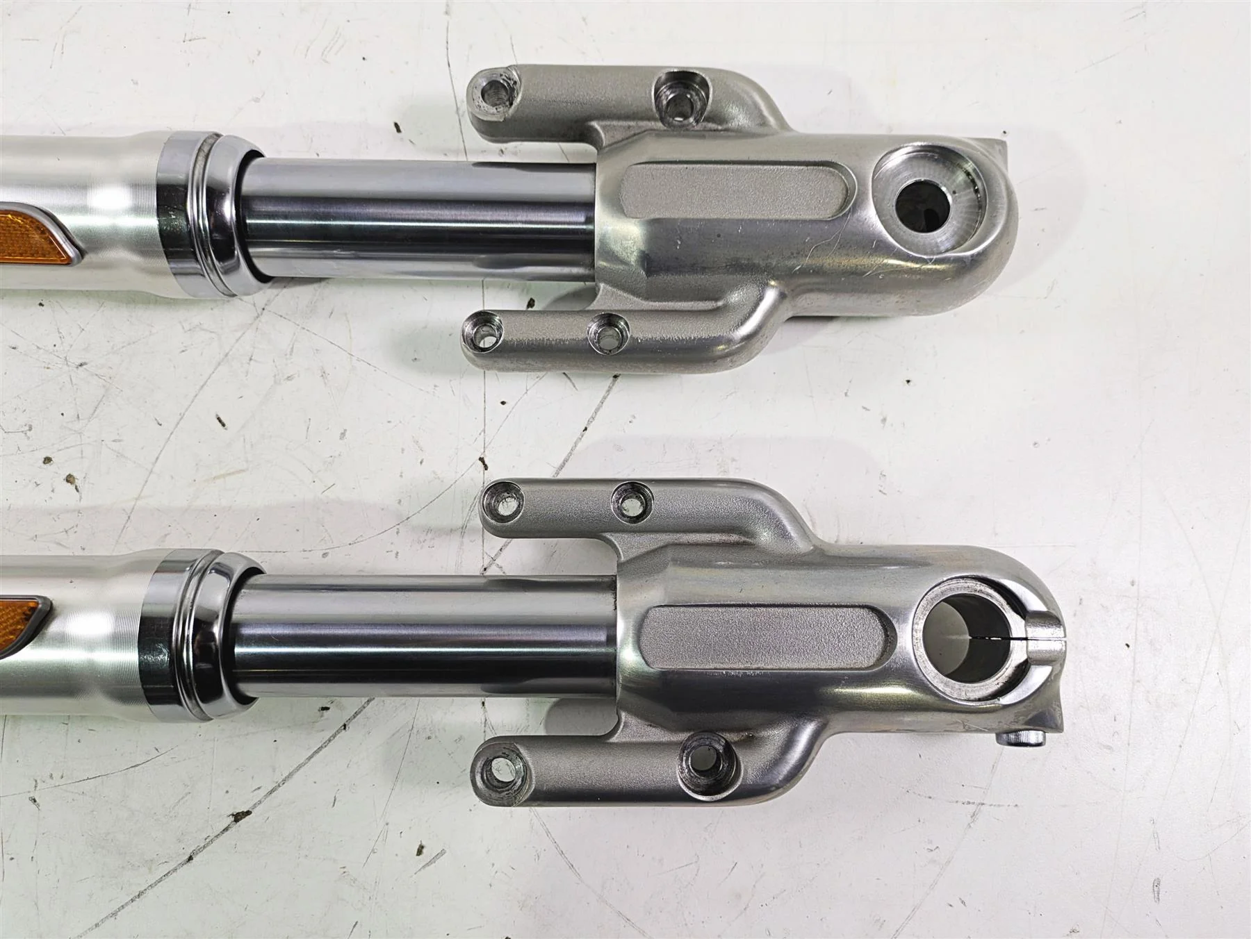 2012 Harley VRSCF Muscle V Rod Straight Front Fork Leg Set 48700-09 48701-09 - Image 10