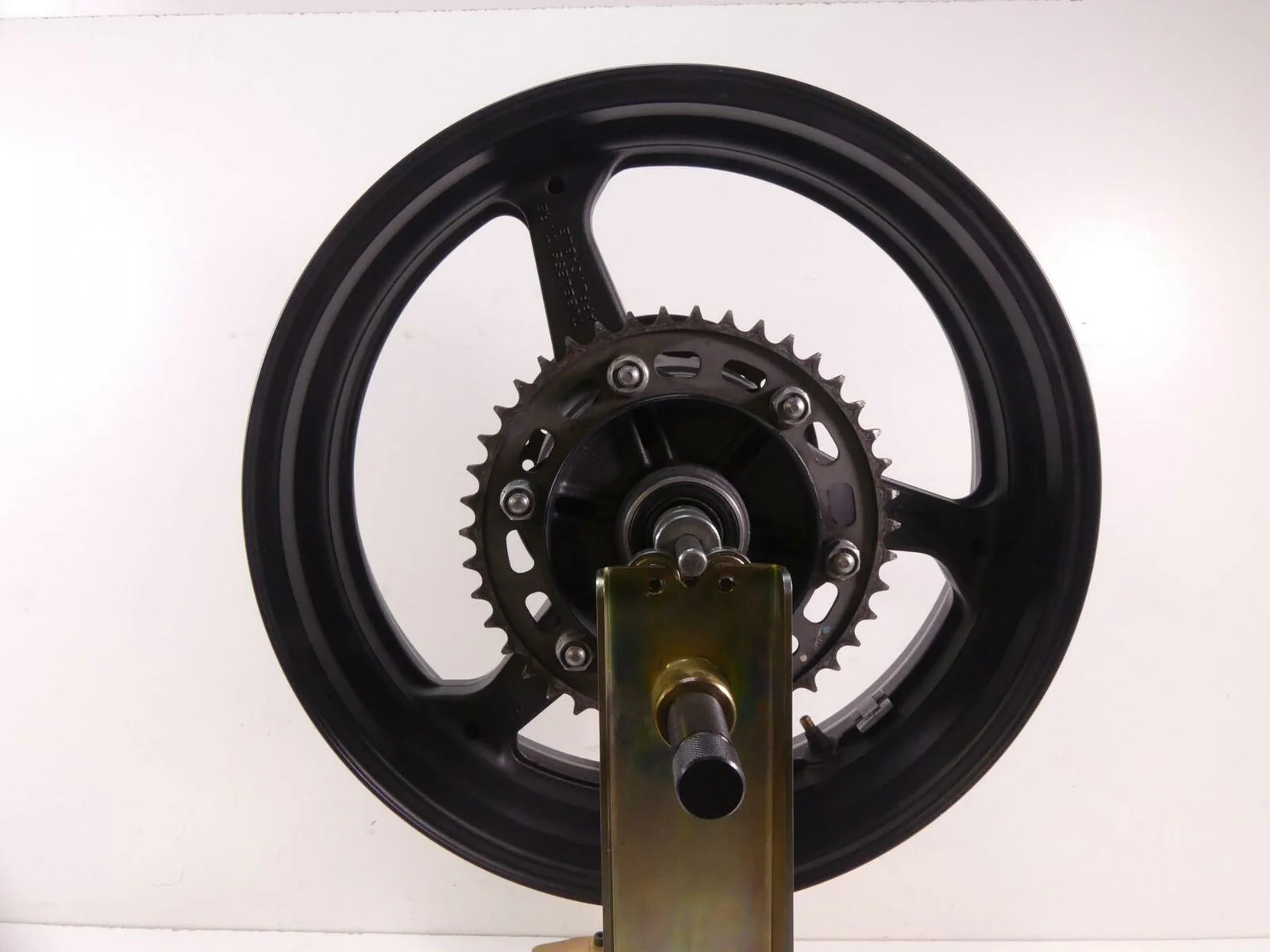 2012 Honda CBR600RR Rear Straight Enkei Rim Wheel 17x 5.5 42650-MFJ-308 - Image 3