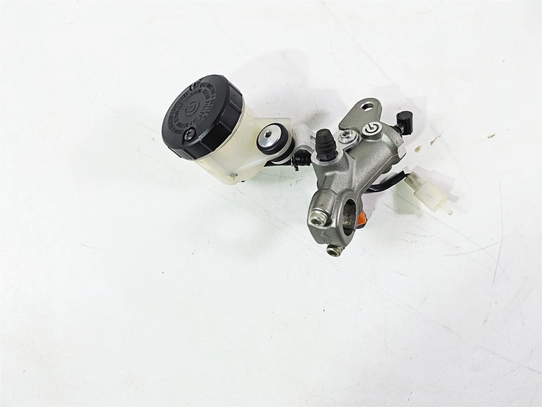 2012 Mv Agusta F4 RR Brembo Front Radial Brake Master Cylinder 8000B4911 - Image 4