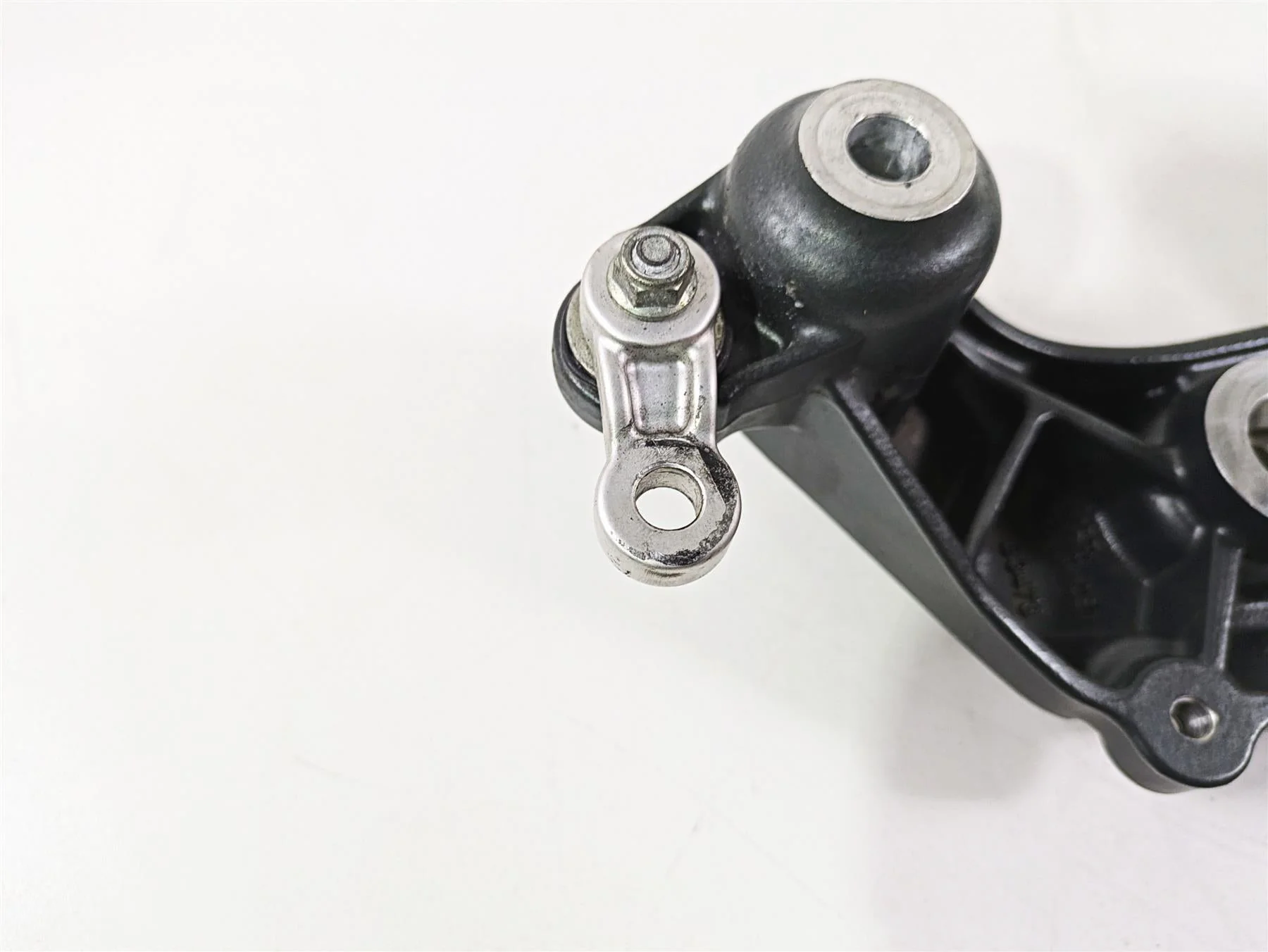 2012 Mv Agusta F4 RR Right Frame To Swingarm Bracket 8AB0B3478 - Image 11