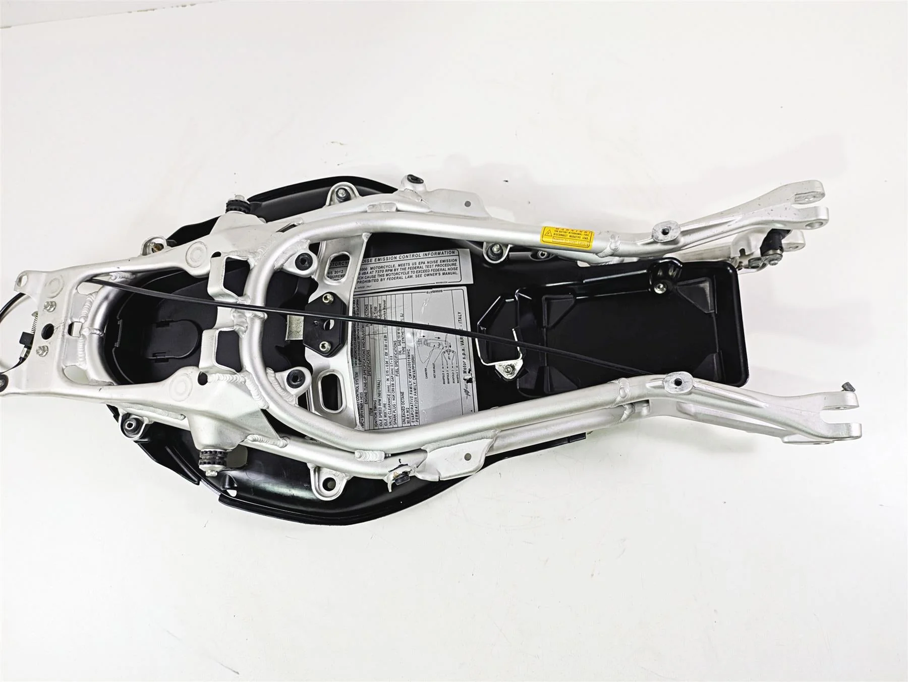 2012 Mv Agusta F4 RR Subframe & Inner Fender - Read 8000B5268 - Image 5