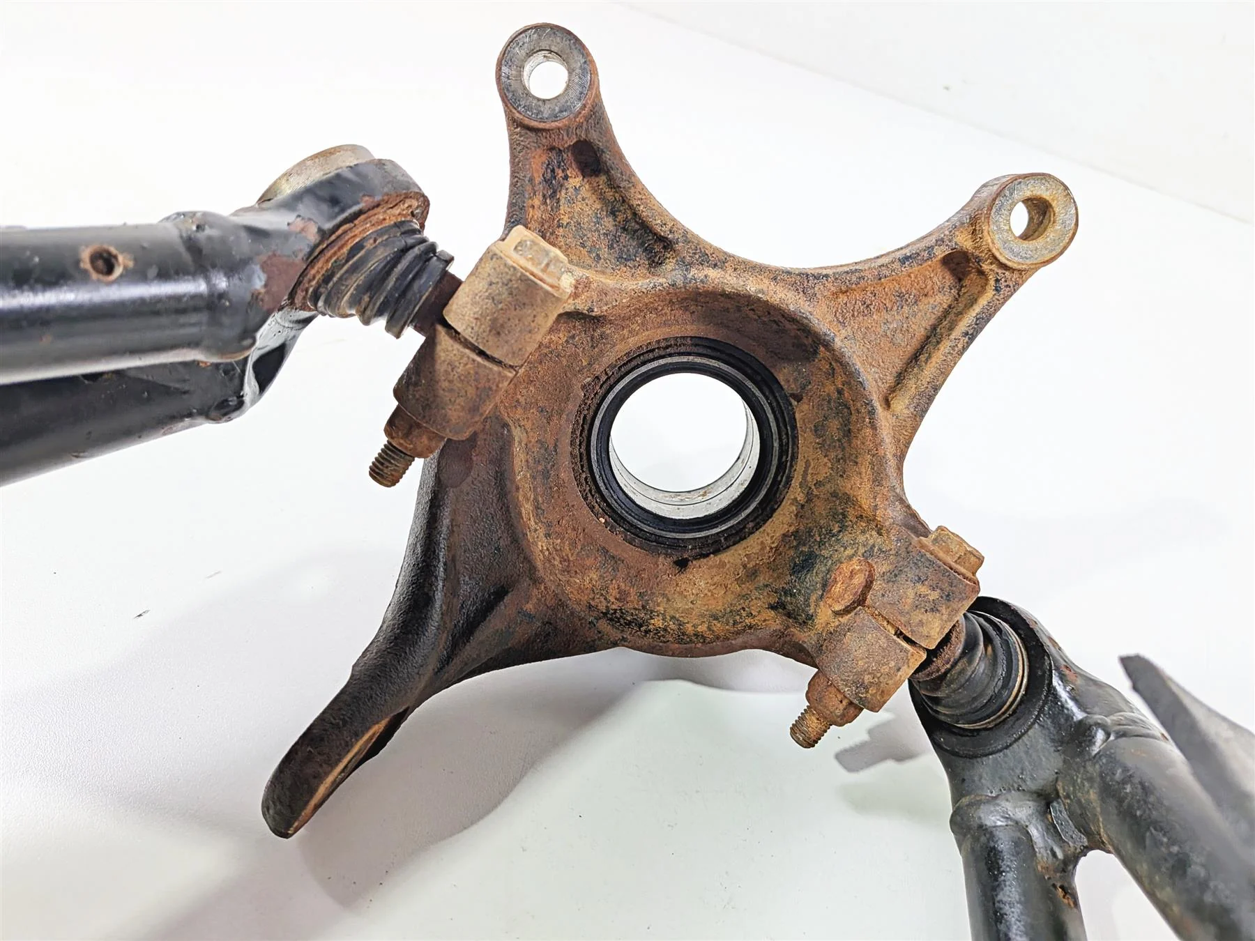 2012 Polaris Ranger 800 XP Front Left Knee Assembly Control Arm Knuckle 5136948 - Image 9