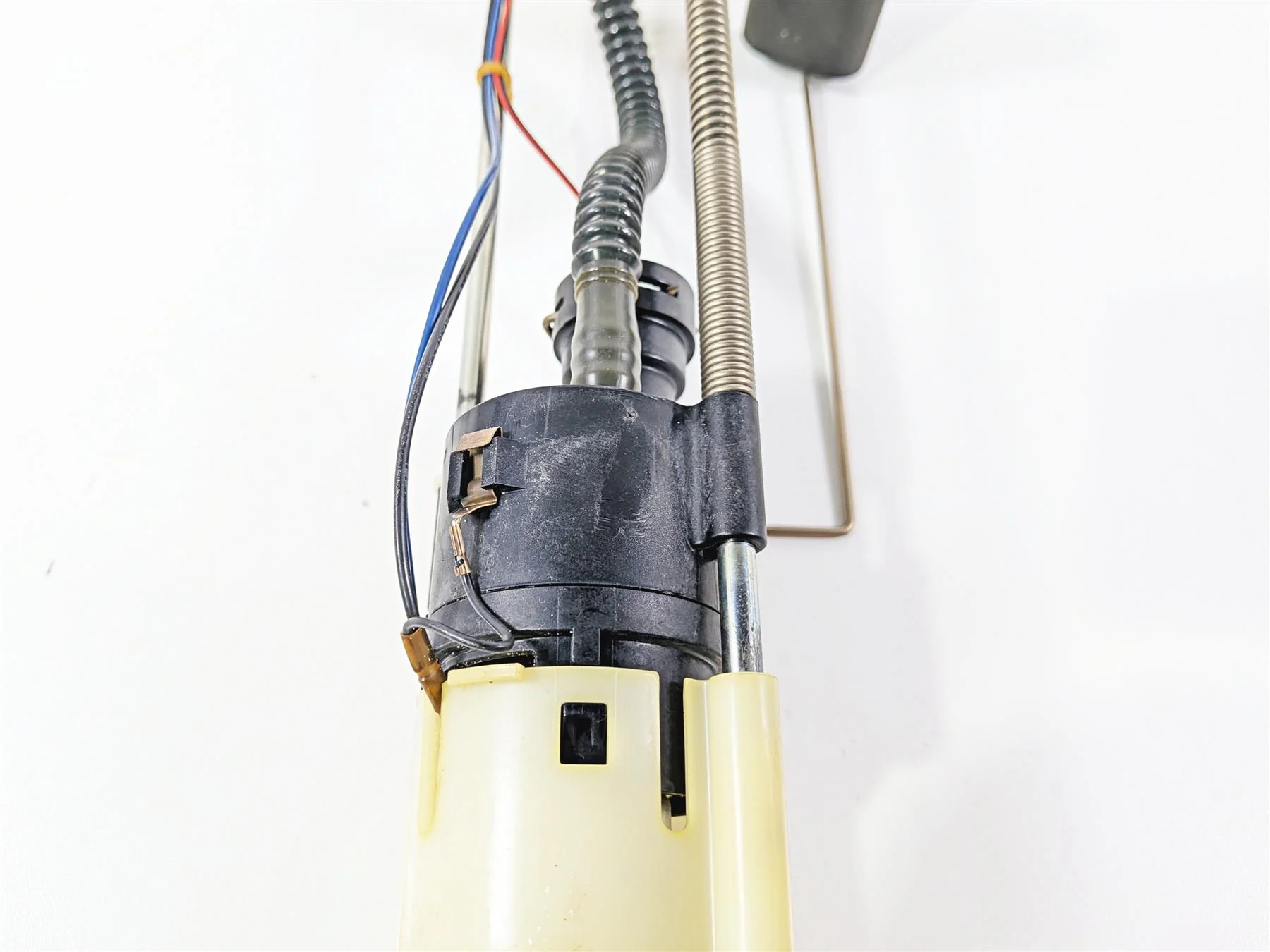 2012 Polaris Ranger 800 XP Fuel Gas Petrol Pump & Level Sender - Tested 2204402 - Image 3