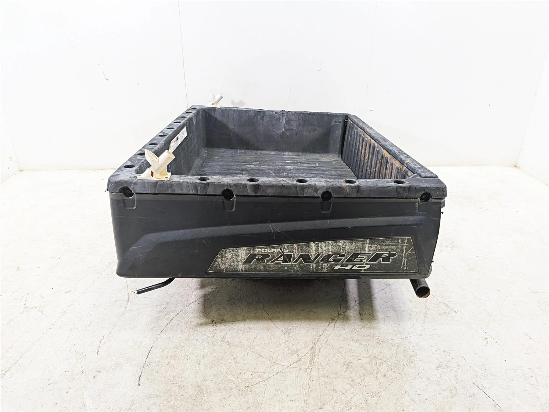 2012 Polaris Ranger 800 XP Rear Bed & Bumper Cargo Tail Gate Box 5438359 - Image 3