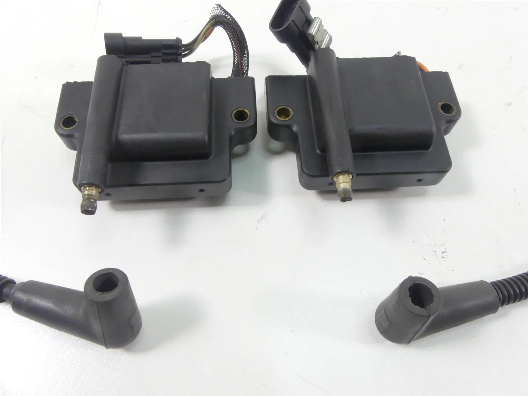 2012 Ski-Doo Summit X 800R Etec Ignition Coils Coil Set 512060711 512060953 - Image 9