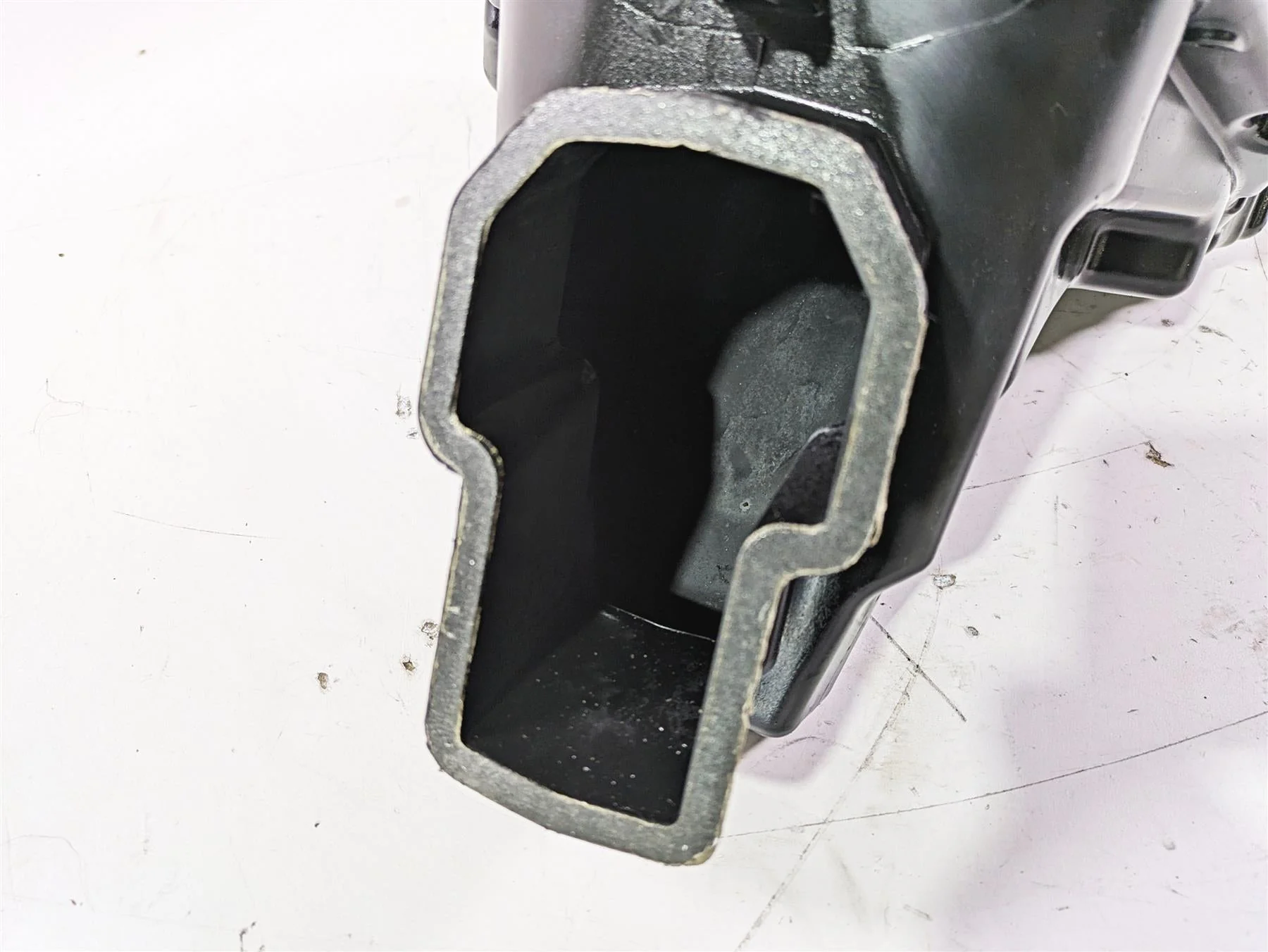 2012 Triumph Dayton 675 Air Box Cleaner Breather Filter T2200501 - Image 10