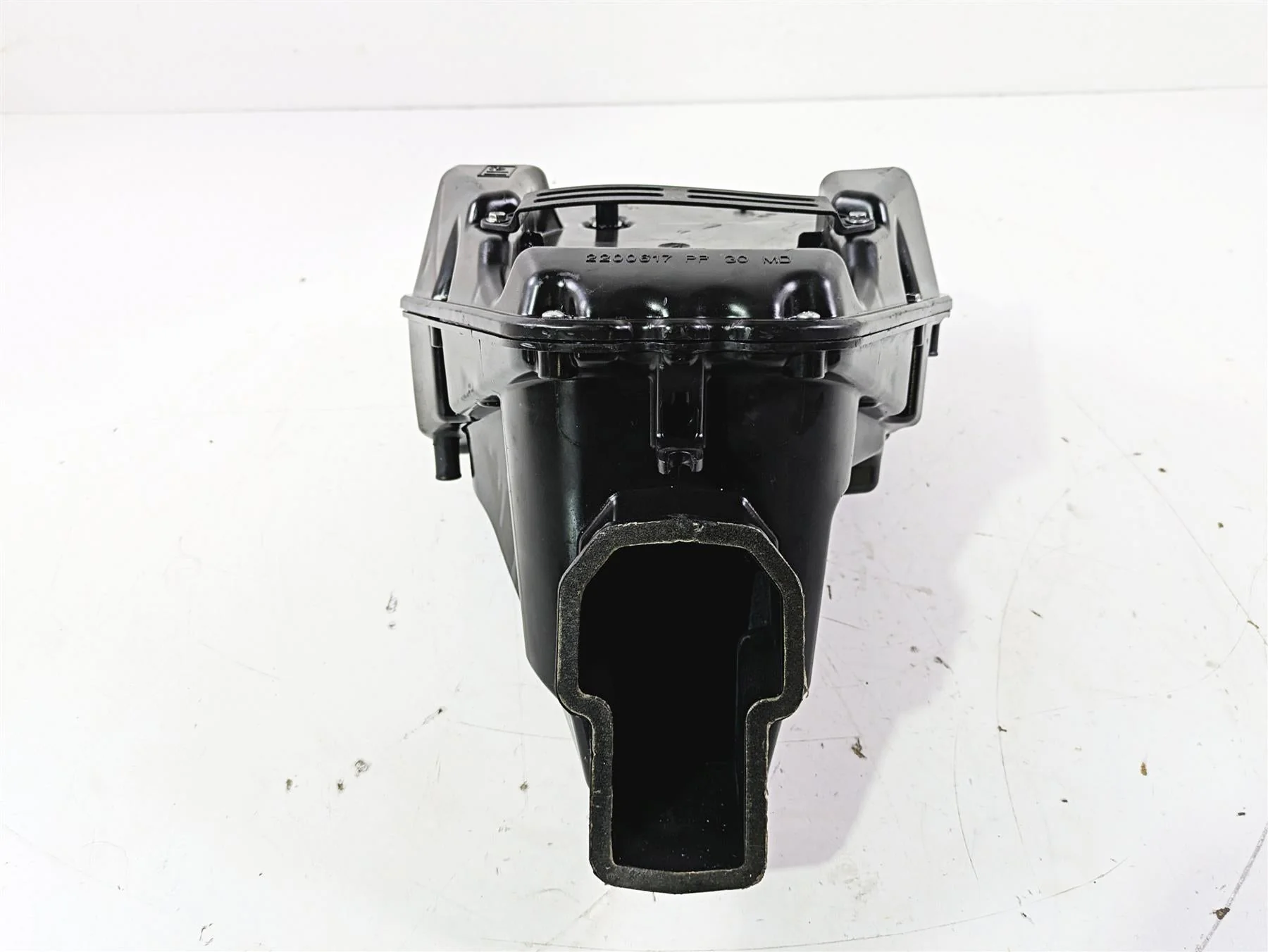 2012 Triumph Dayton 675 Air Box Cleaner Breather Filter T2200501 - Image 4