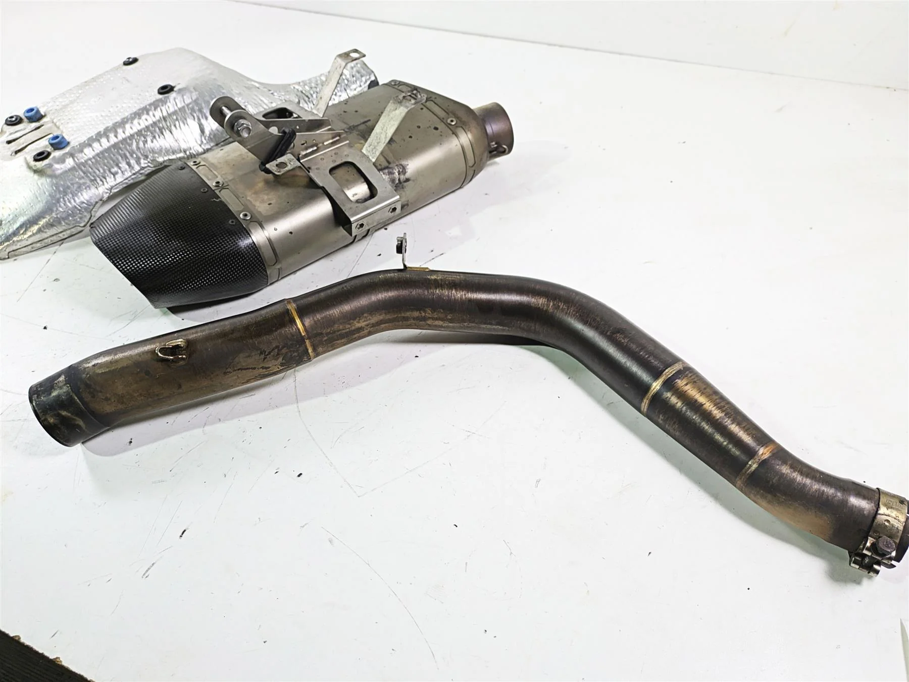 2012 Triumph Daytona 675 Akrapovic Exhaust Slip On Muffler - Read S-T675SO3-HACT - Image 2