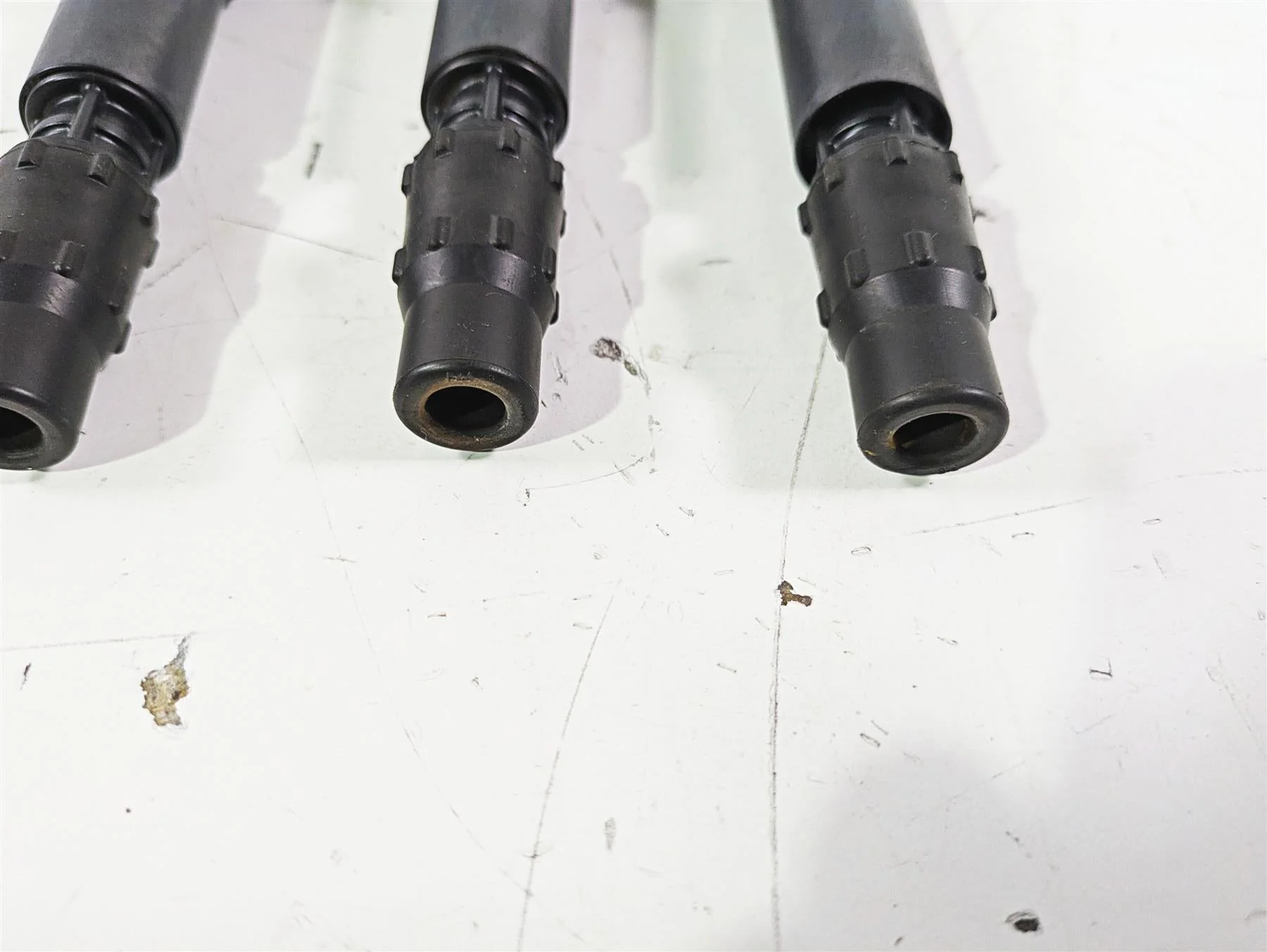 2012 Triumph Daytona 675 Denso Ignition Coil Stick Coils Set T1291502 - Image 5