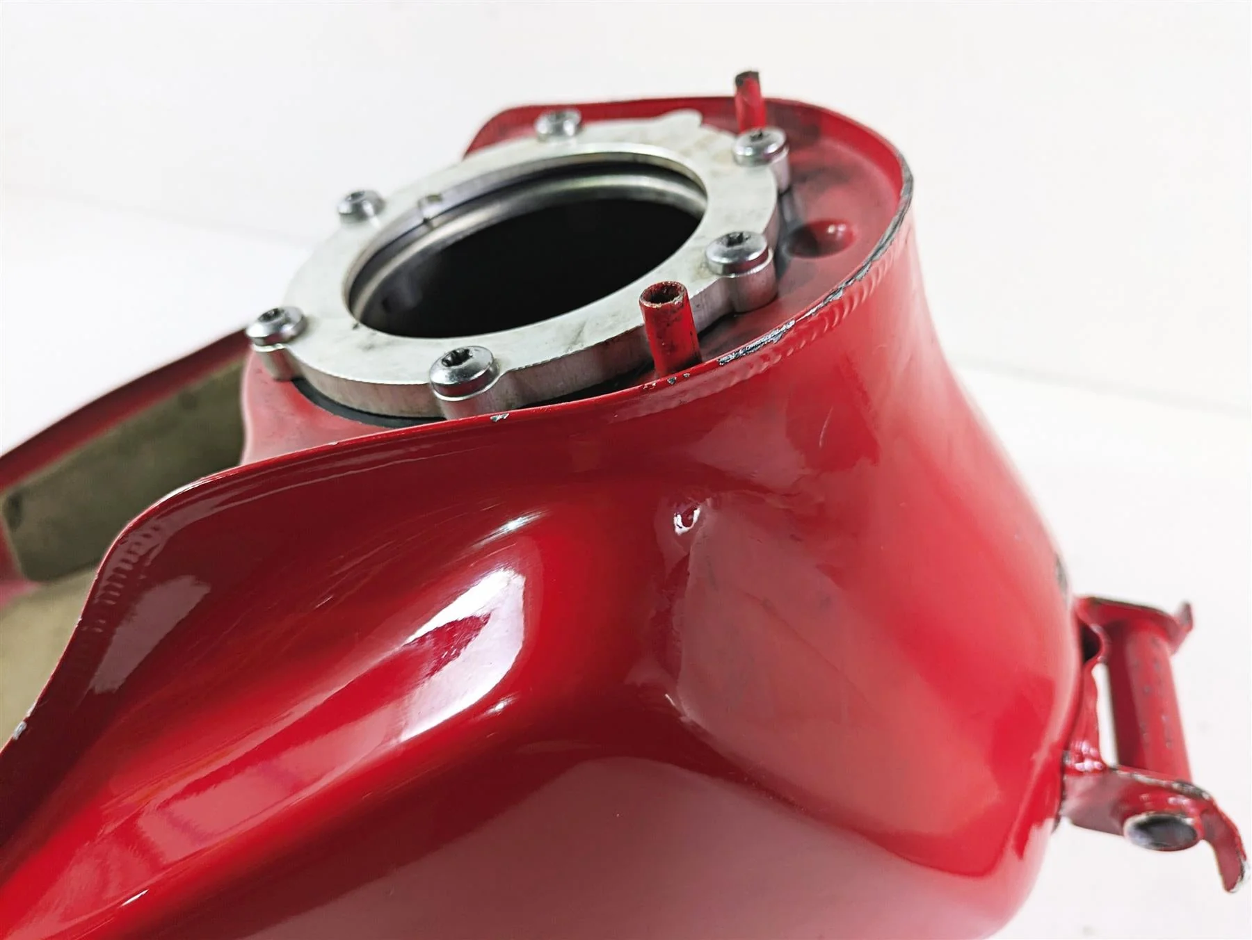 2012 Triumph Daytona 675 Fuel Gas Petrol Tank - No Dent T2401261 - Image 12