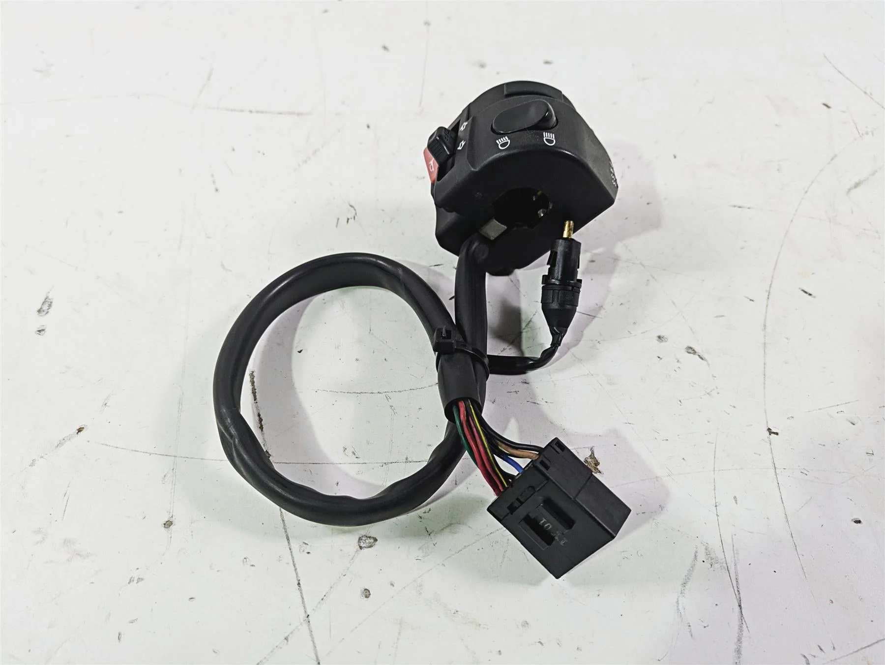 2012 Triumph Daytona 675 Left Hand Turn Signal Control Switch - Read T2040274 - Image 2