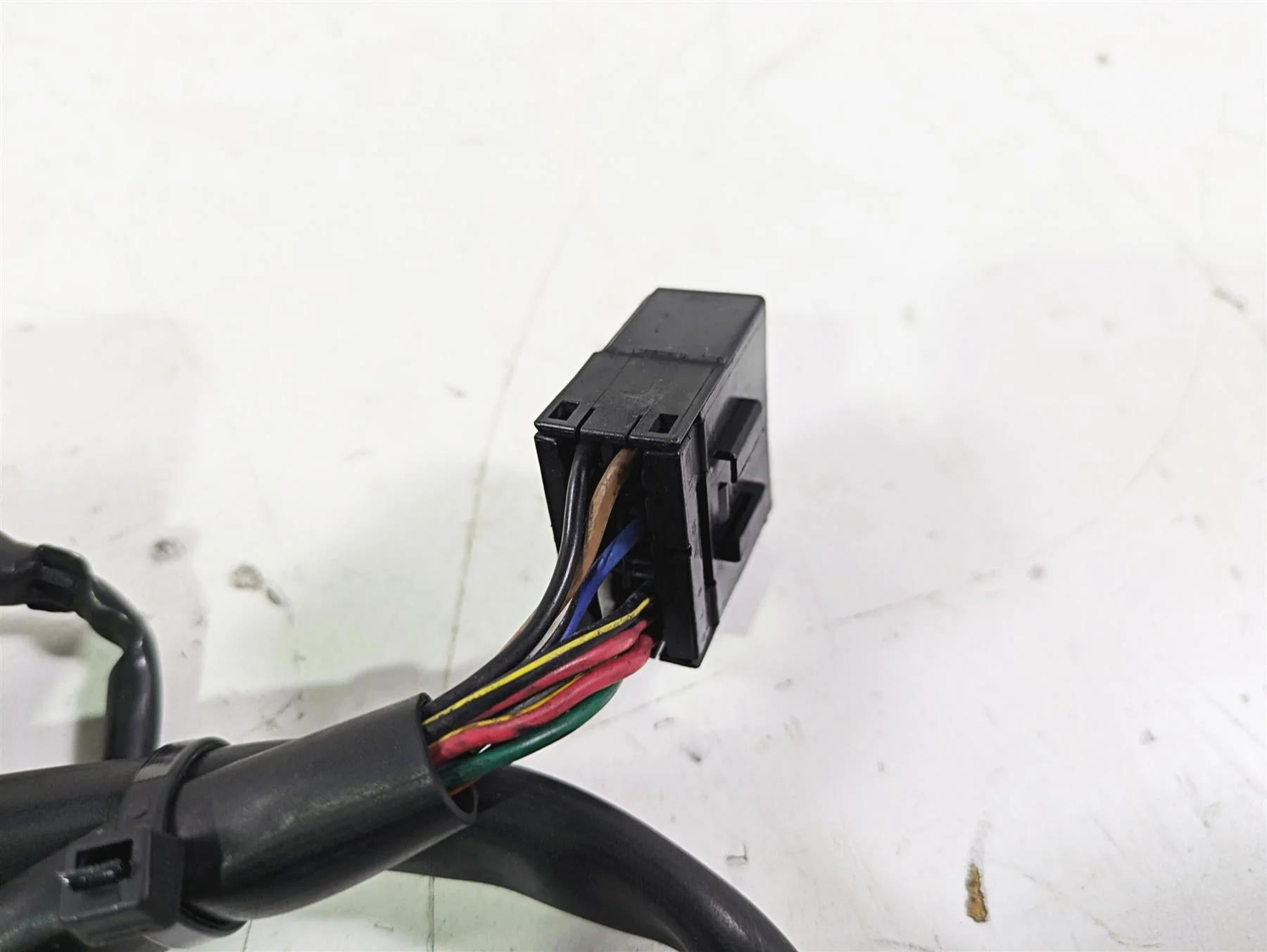 2012 Triumph Daytona 675 Left Hand Turn Signal Control Switch - Read T2040274 - Image 6