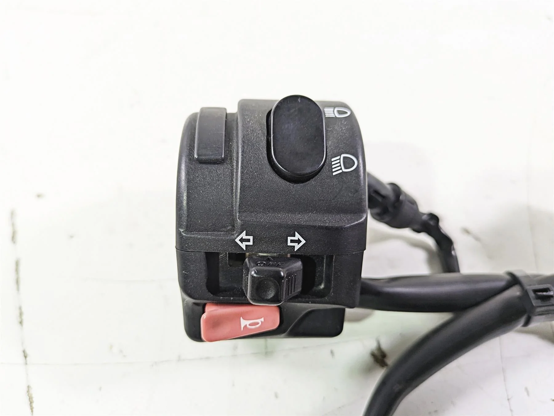 2012 Triumph Daytona 675 Left Hand Turn Signal Control Switch - Read T2040274 - Image 7