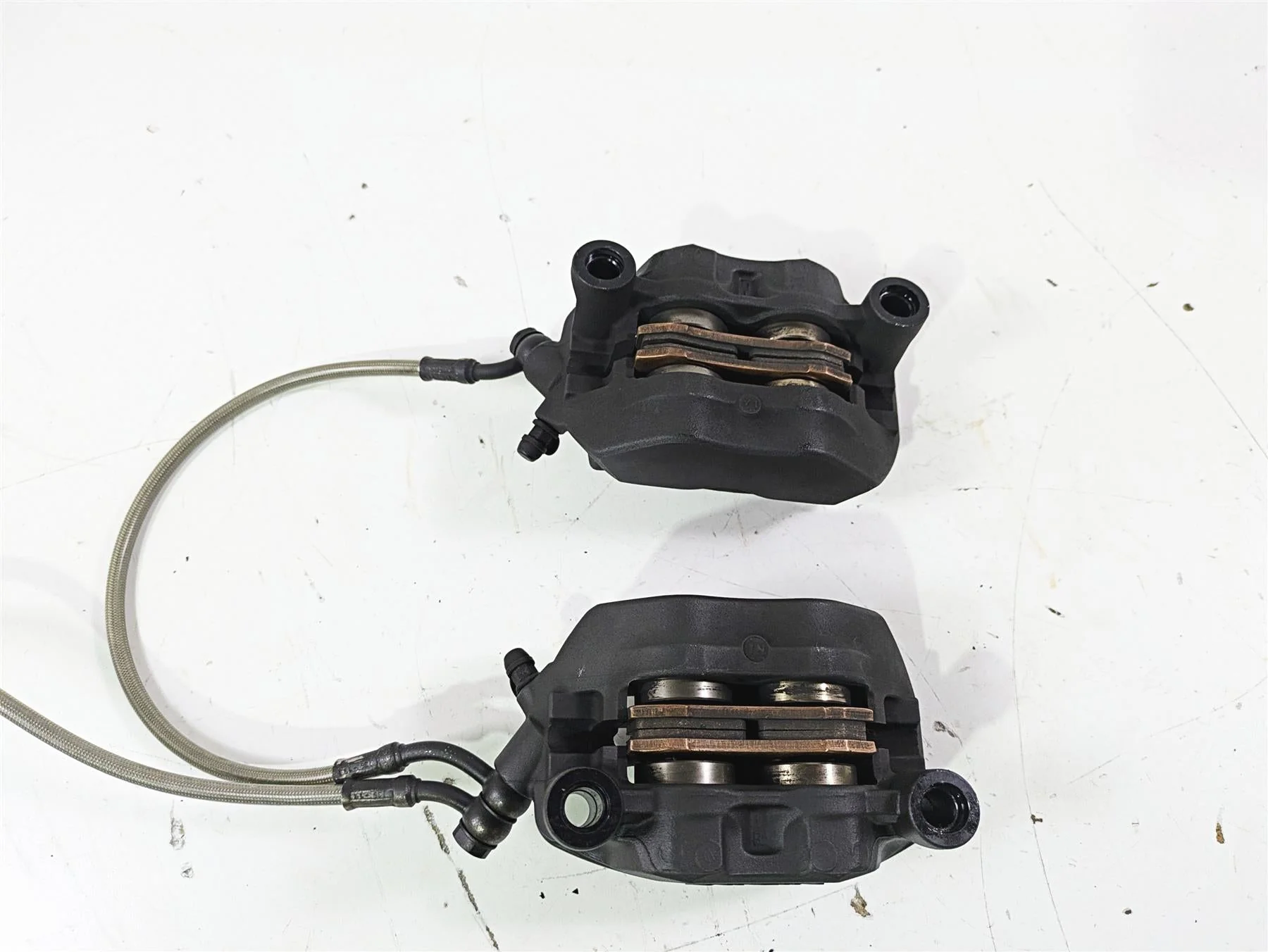 2012 Triumph Daytona 675 Nissin Front Brake Caliper 108mm Set T2021220 T2021230 - Image 6