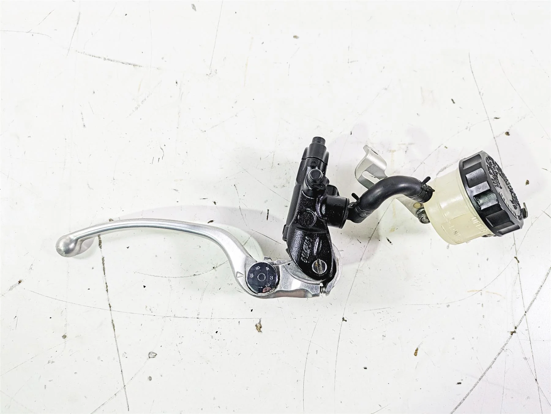 2012 Triumph Daytona 675 Nissin Front Brake Radial Master Cylinder T2024222 - Image 5
