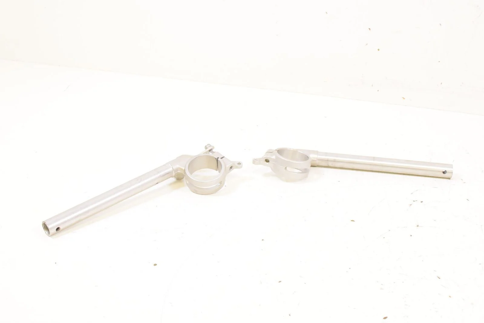 2012 Triumph Daytona 675 OEM Clip On Handlebar Handle Bar SET  T2049157 T2049158 - Image 2