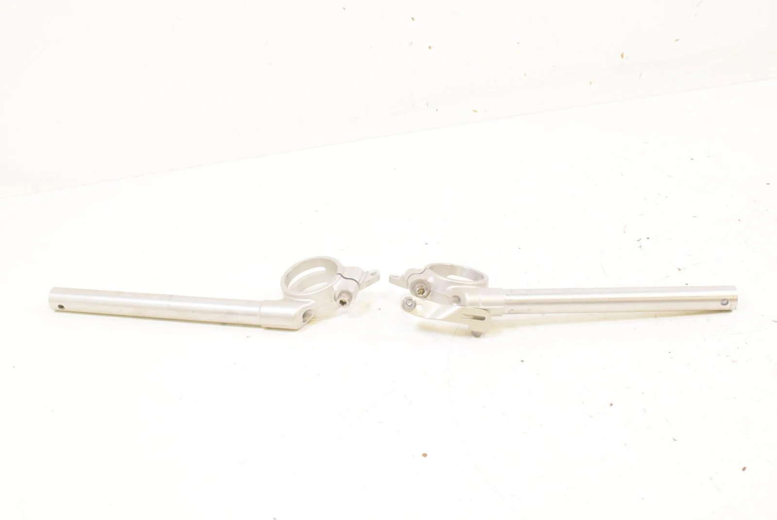 2012 Triumph Daytona 675 OEM Clip On Handlebar Handle Bar SET  T2049157 T2049158 - Image 3