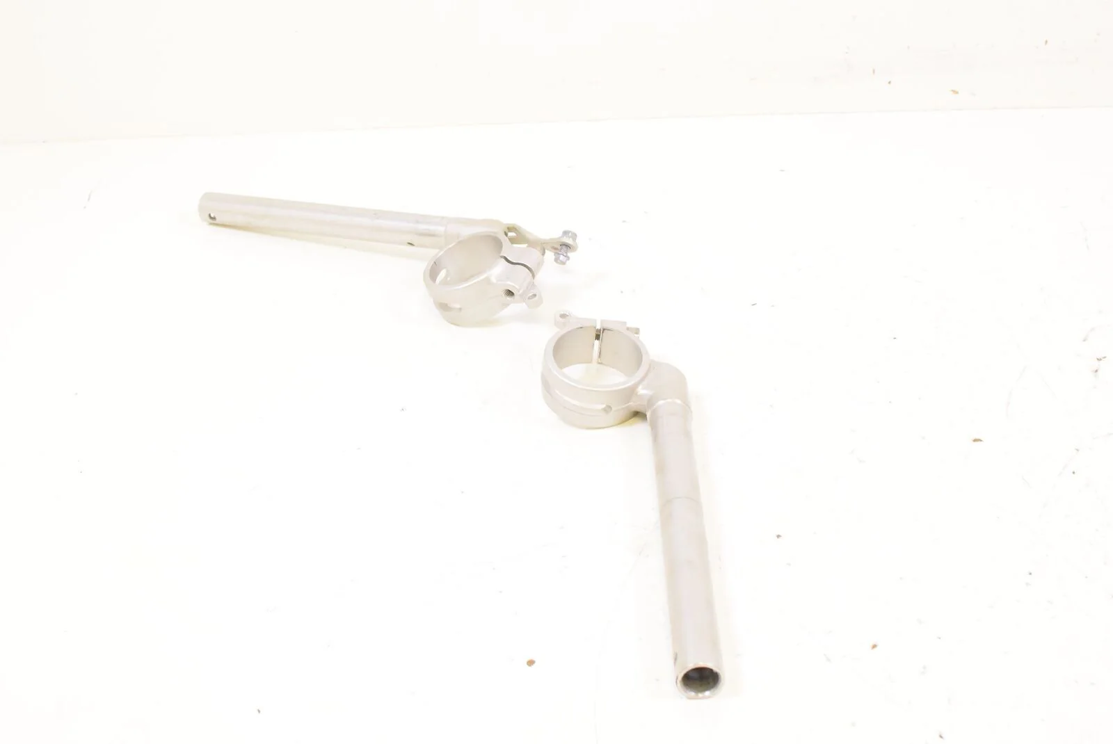 2012 Triumph Daytona 675 OEM Clip On Handlebar Handle Bar SET  T2049157 T2049158 - Image 5
