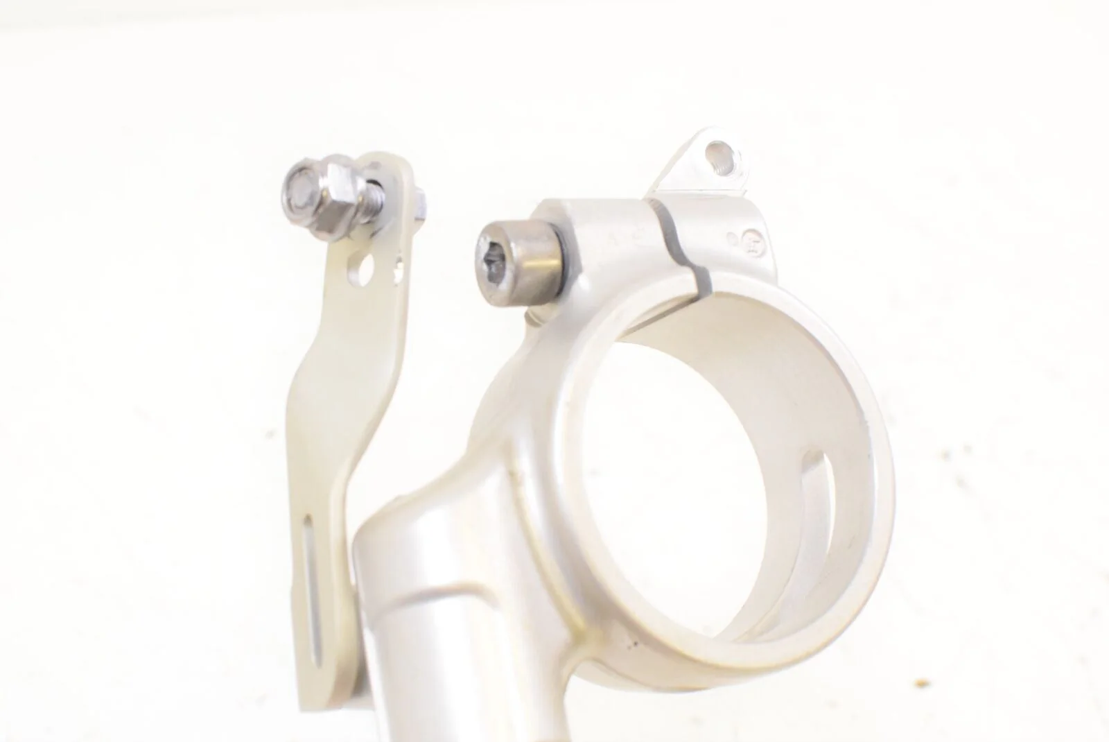 2012 Triumph Daytona 675 OEM Clip On Handlebar Handle Bar SET  T2049157 T2049158 - Image 9