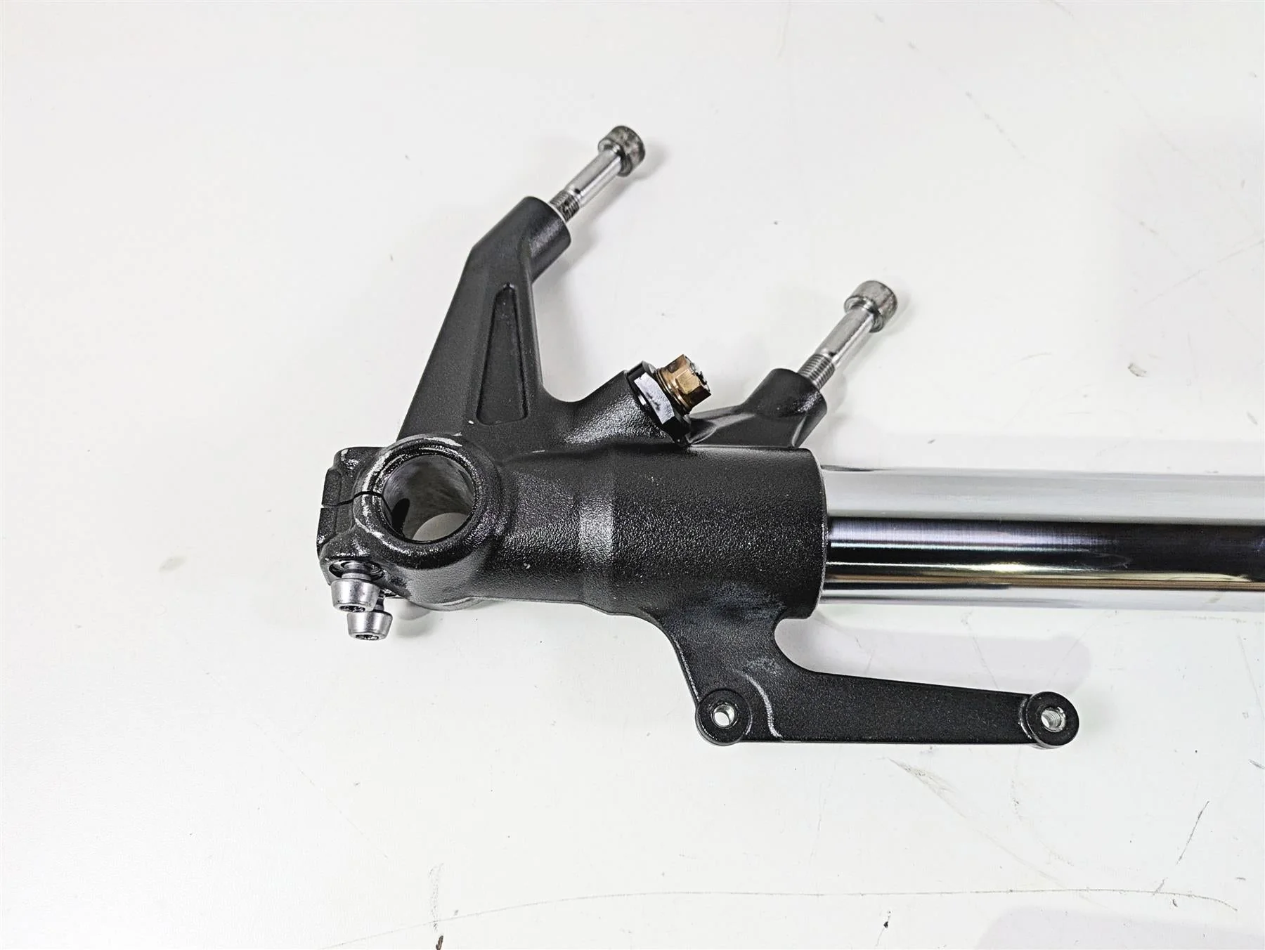2012 Triumph Daytona 675 Right Front Fork Outer Tubes Set - For Parts T2044240 - Image 6