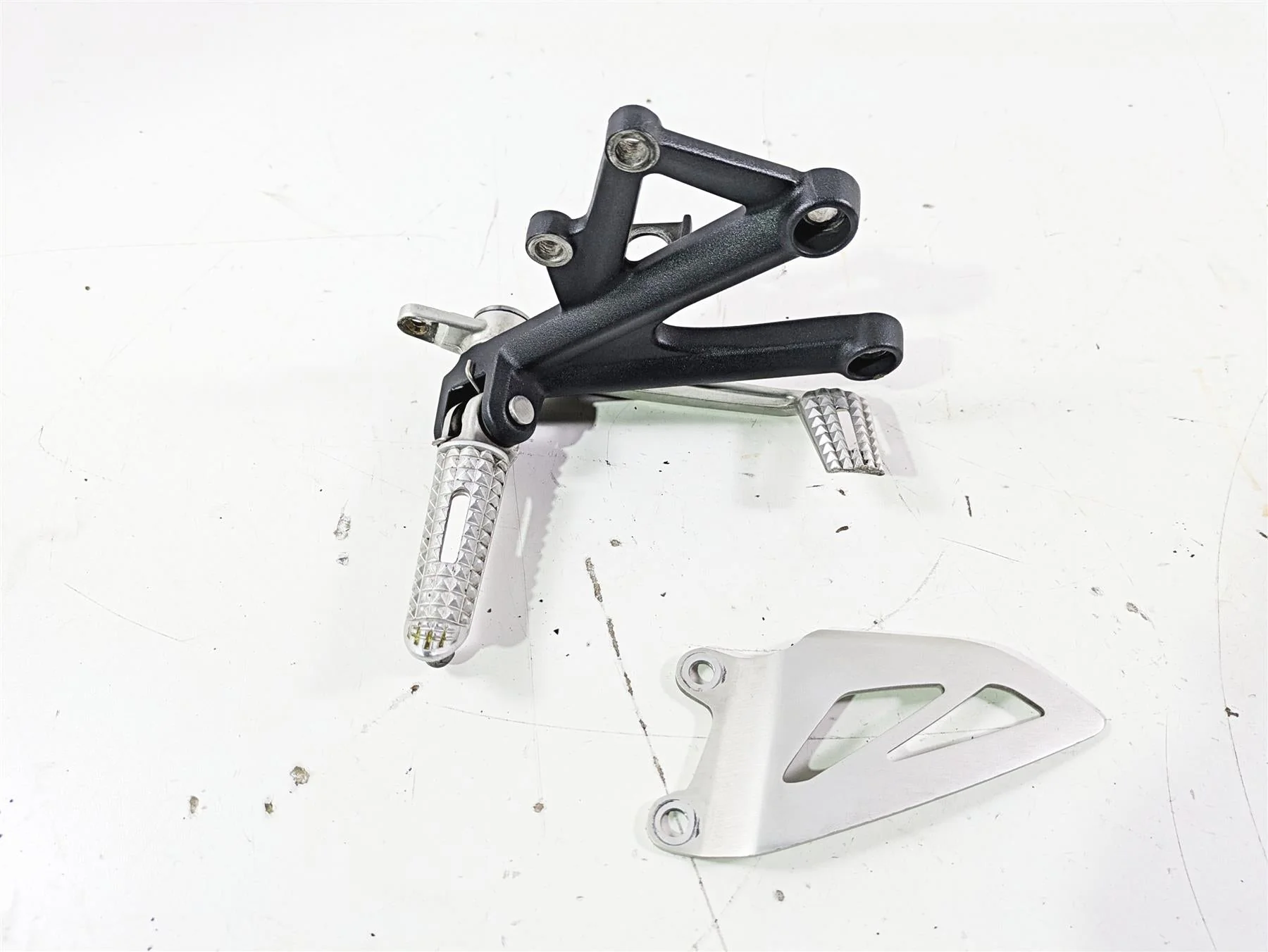 2012 Triumph Daytona 675 Right Rider Footpeg & Brake Pedal Set T2082056 T2082056