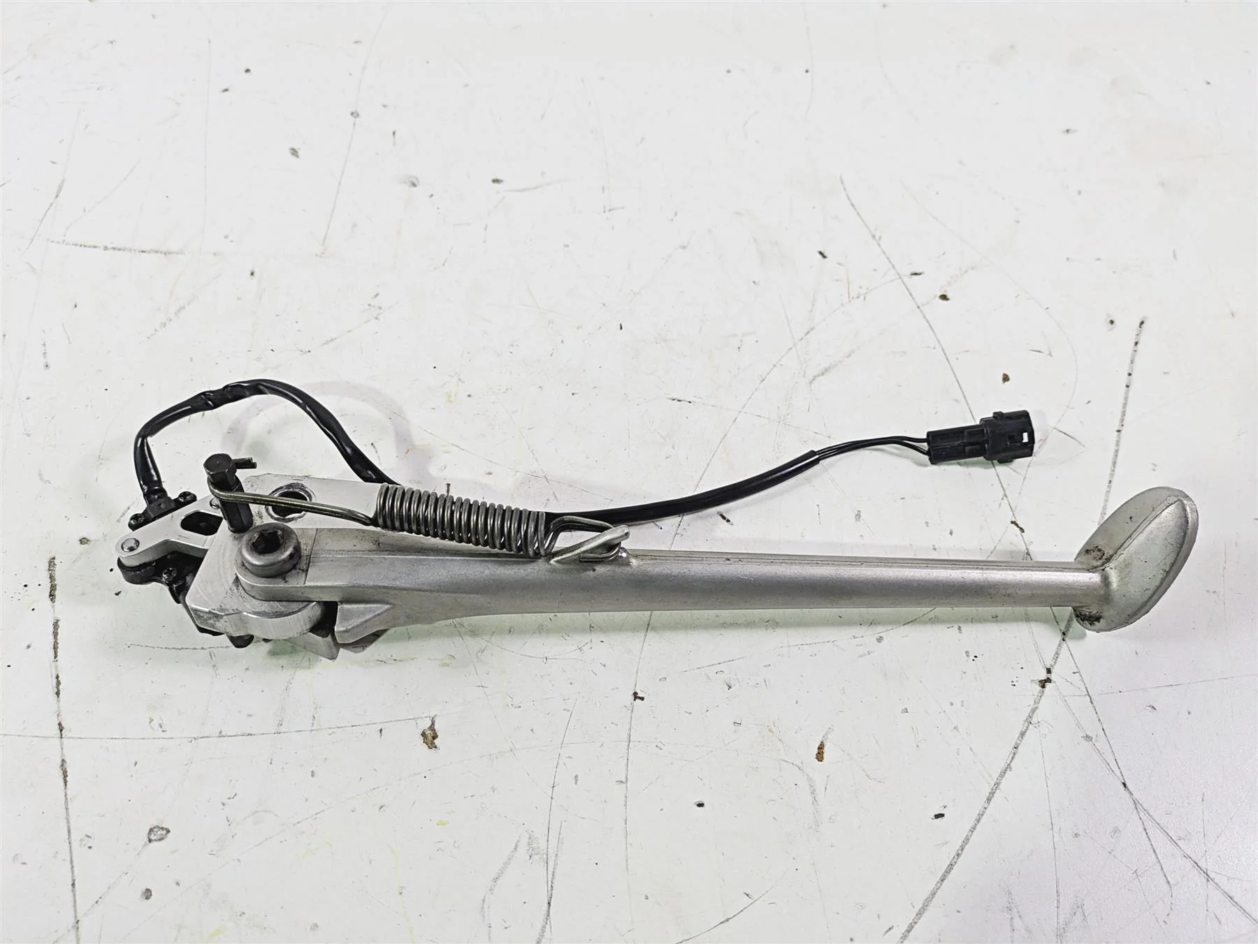 2012 Triumph Daytona 675 Side Kickstand Kick Stand + Safety Switch T2082011