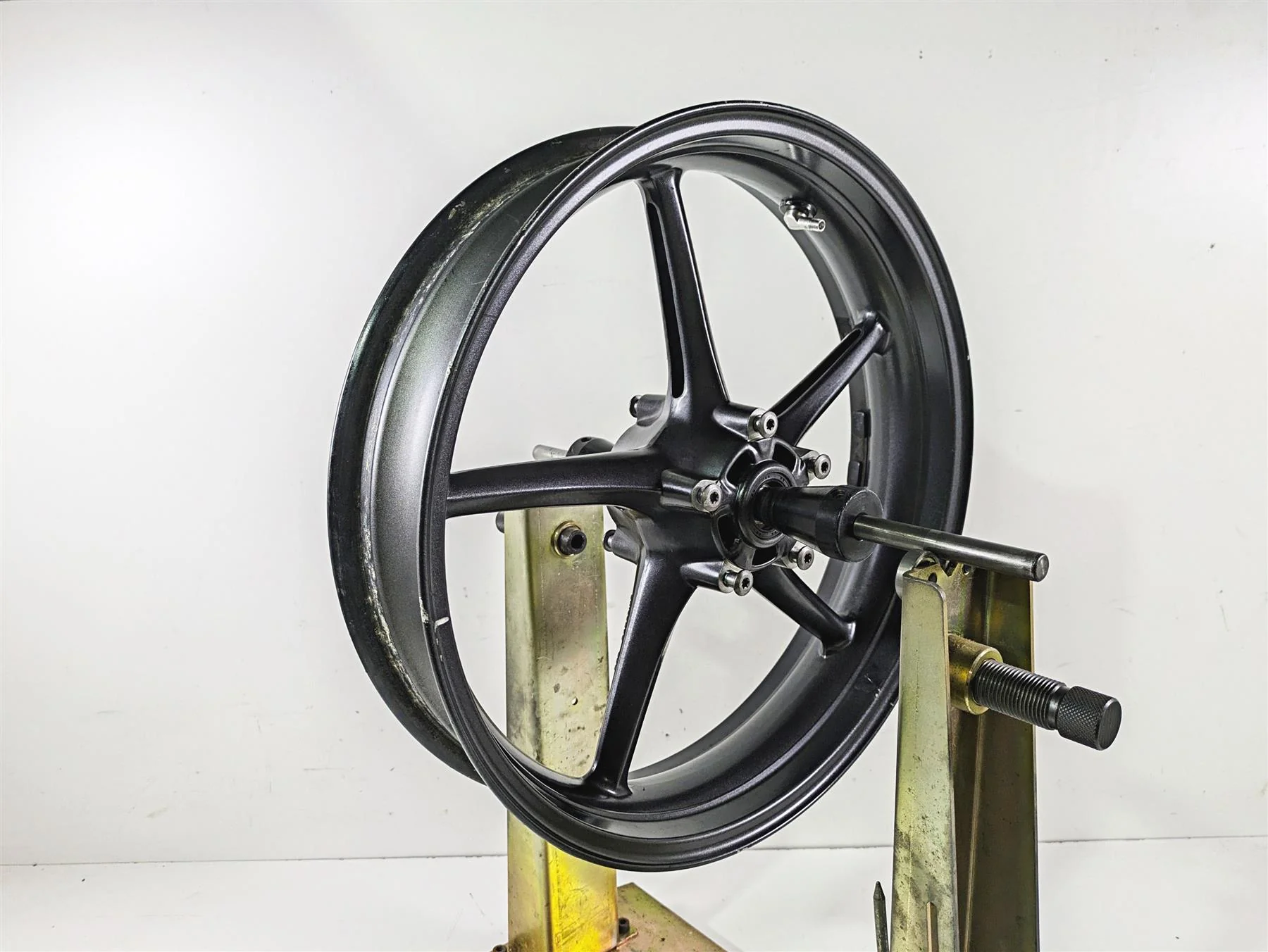2012 Triumph Daytona 675 Straight 17x3.5 Front Wheel Rim Graphite T2000618 - Image 11