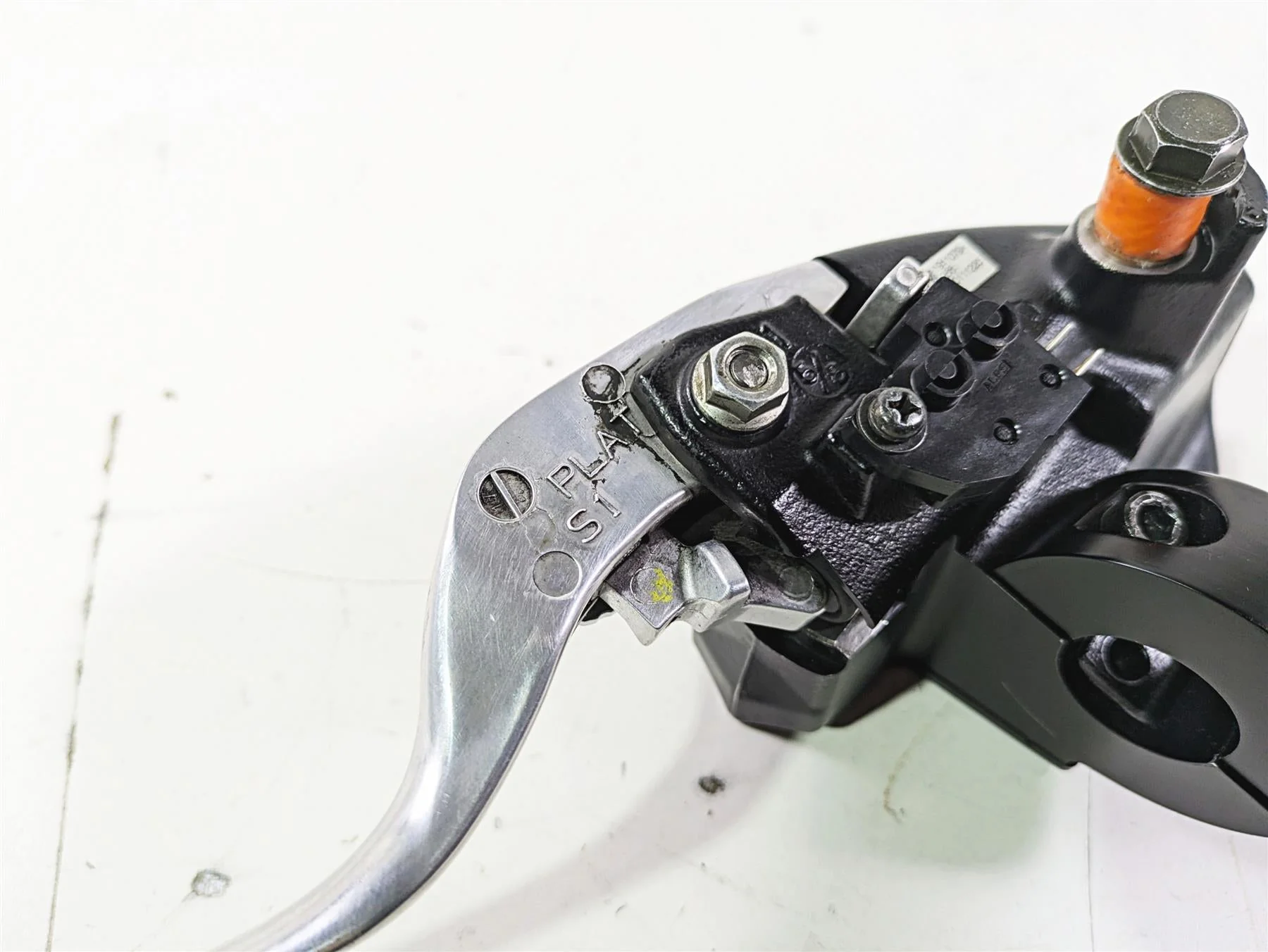 2012 Victory Cross Country Front Brake Master Cylinder + Lever 1911079 1912686 - Image 11