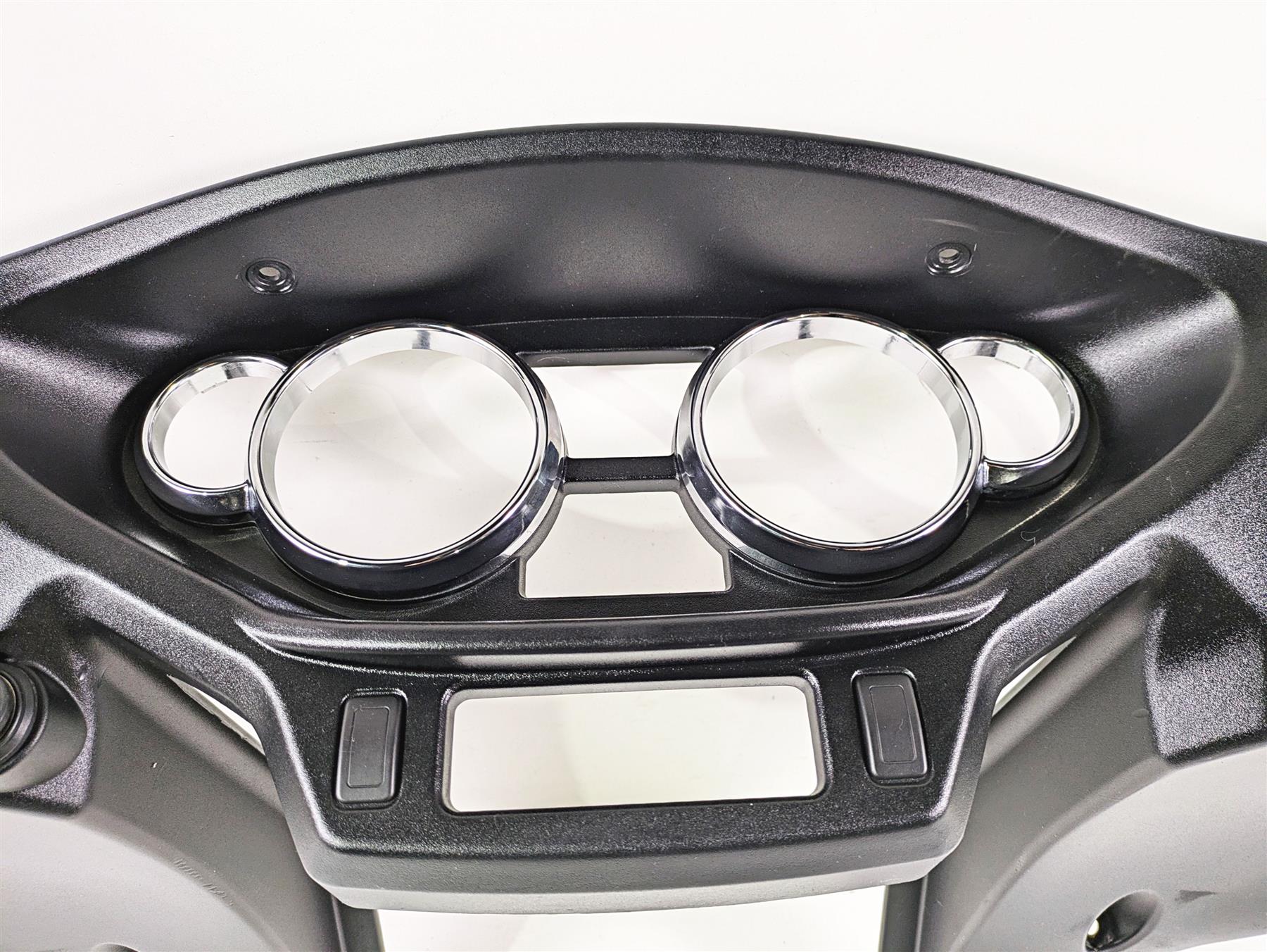 2012 Victory Cross Country Front Inner Nose Dash Fairing Cowl 5437066 - Image 4