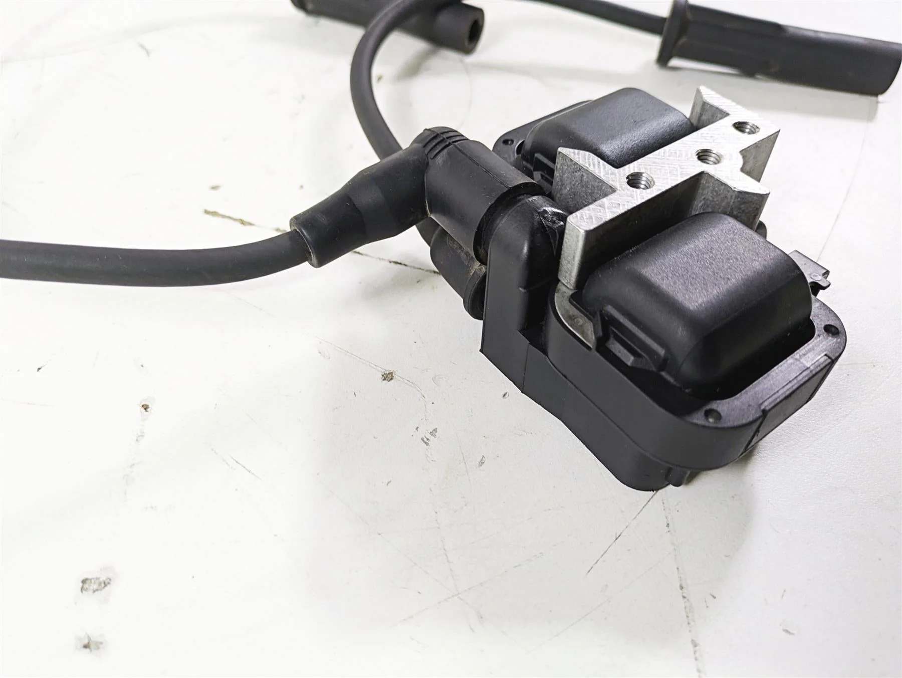 2012 Victory Cross Country Ignition Coils + Wires & Plugs Set 1204131 4010425 - Image 11