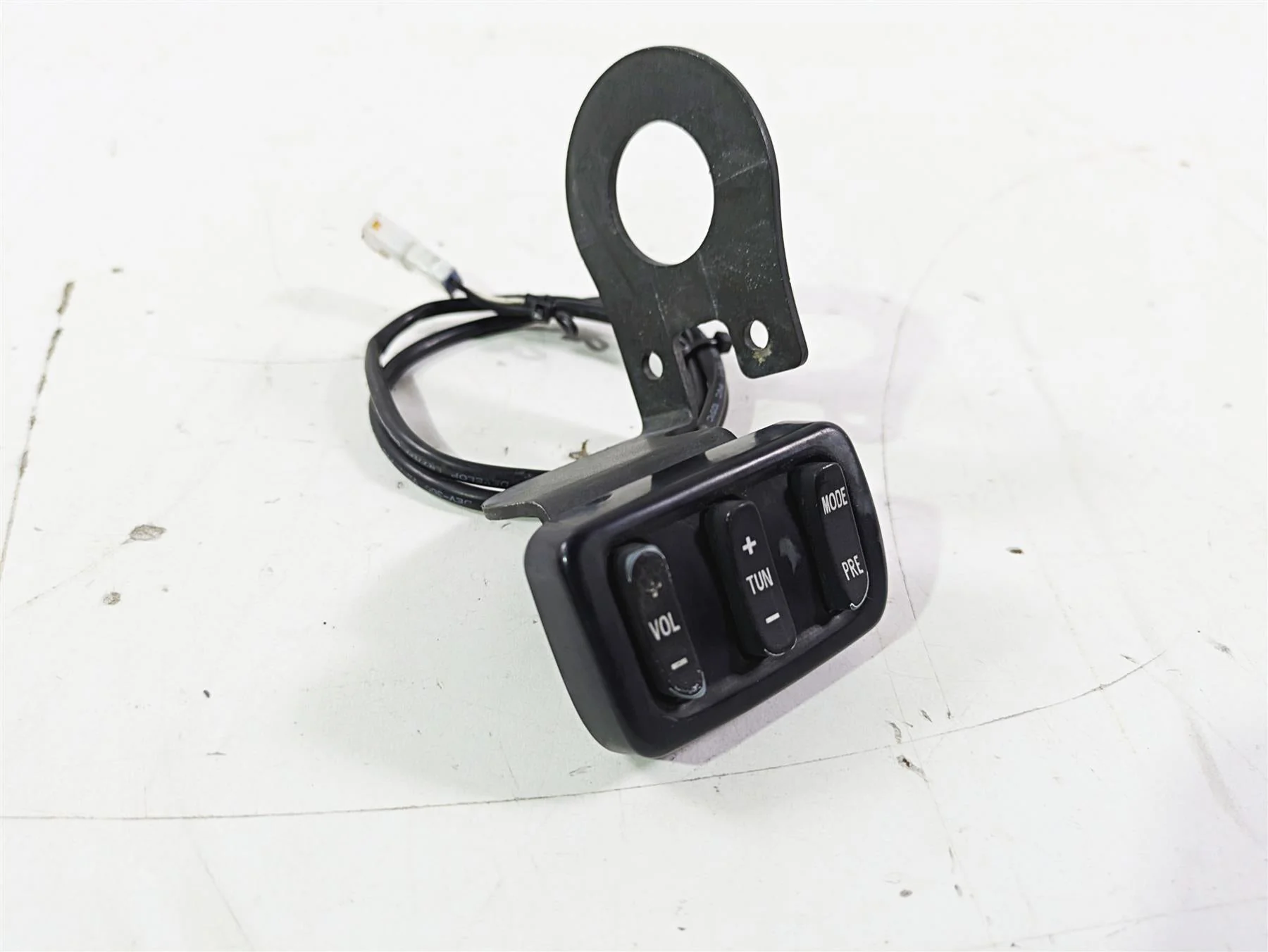 2012 Victory Cross Country Left Hand Radio Control Switch 1017807 - Image 12
