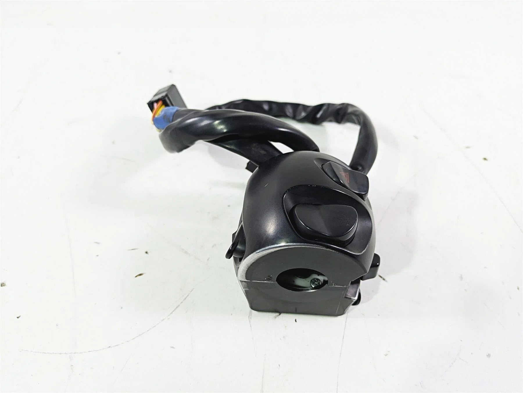 2012 Victory Cross Country Left Hand Turn Signal Control Switch 4012119 - Image 4