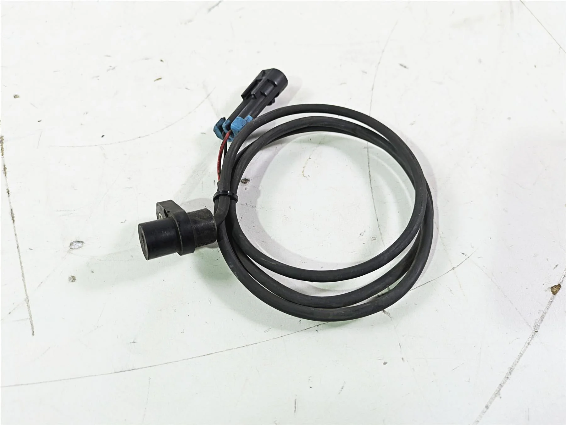 2012 Victory Cross Country Rear Abs Wheel Speed Brake Sensor 4013251 - Image 3