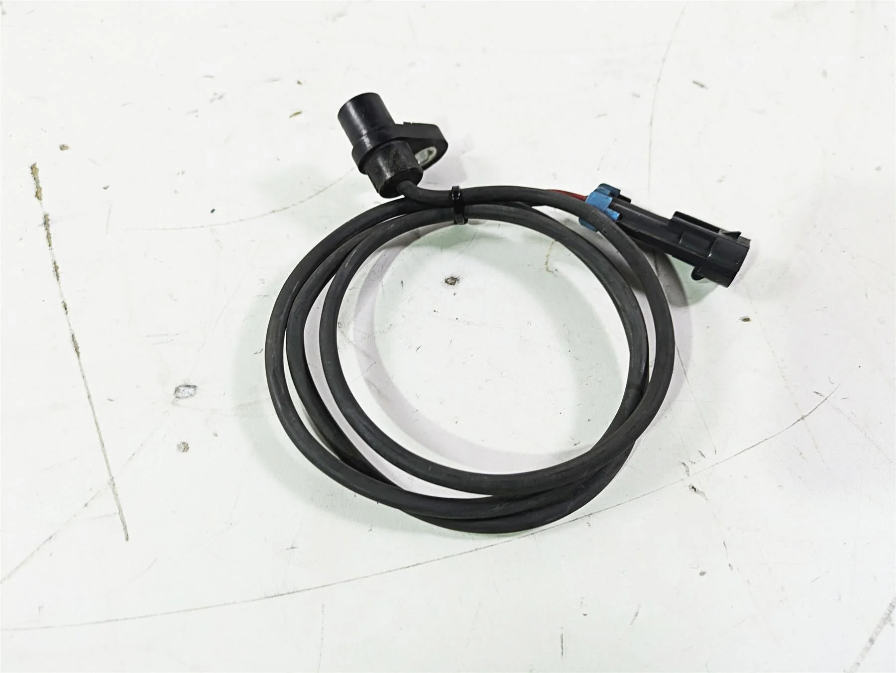 2012 Victory Cross Country Rear Abs Wheel Speed Brake Sensor 4013251 - Image 4