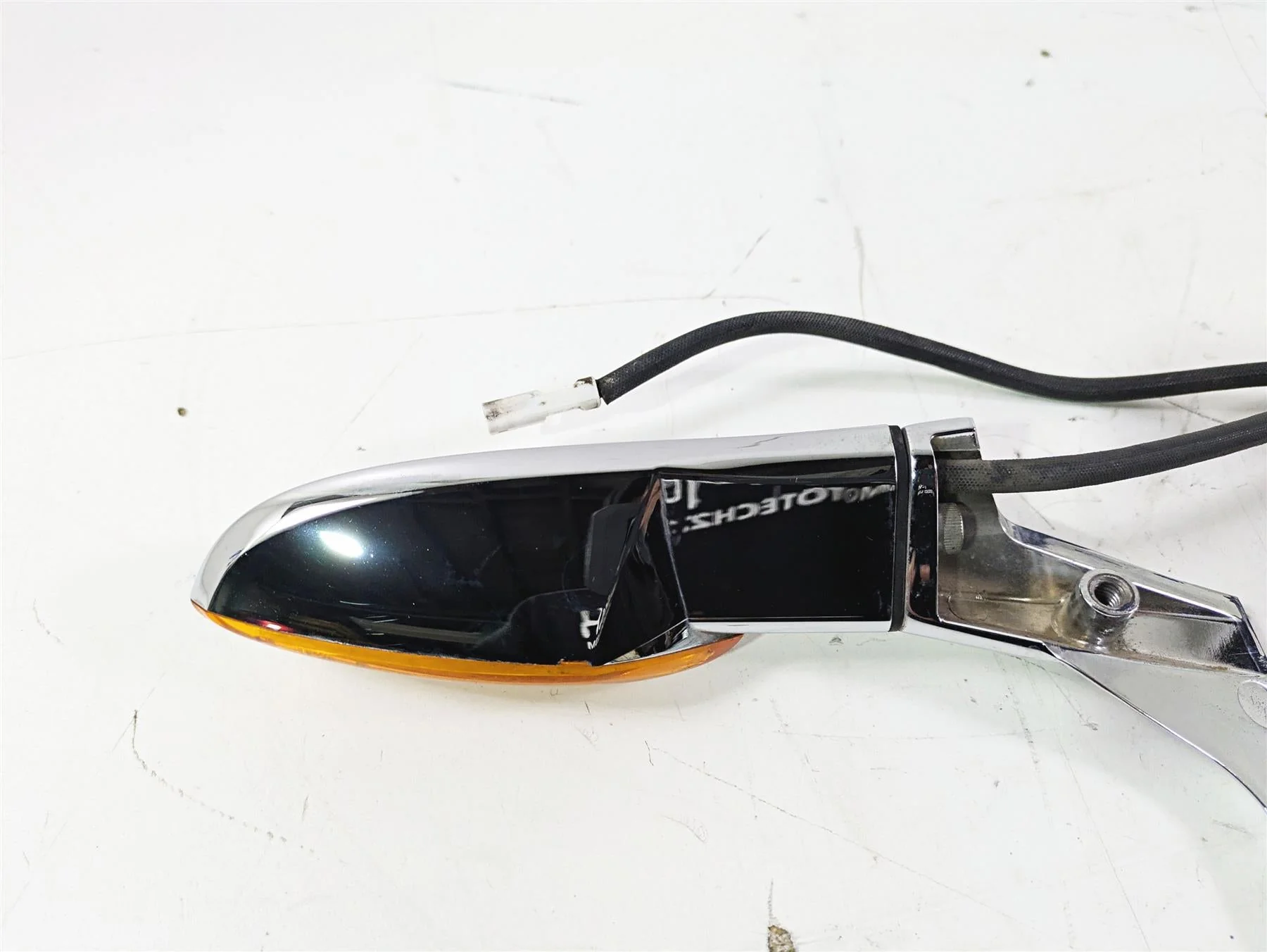 2012 Victory Cross Country Rear Turn Signal Blinker & Mount 5136613 - Image 12