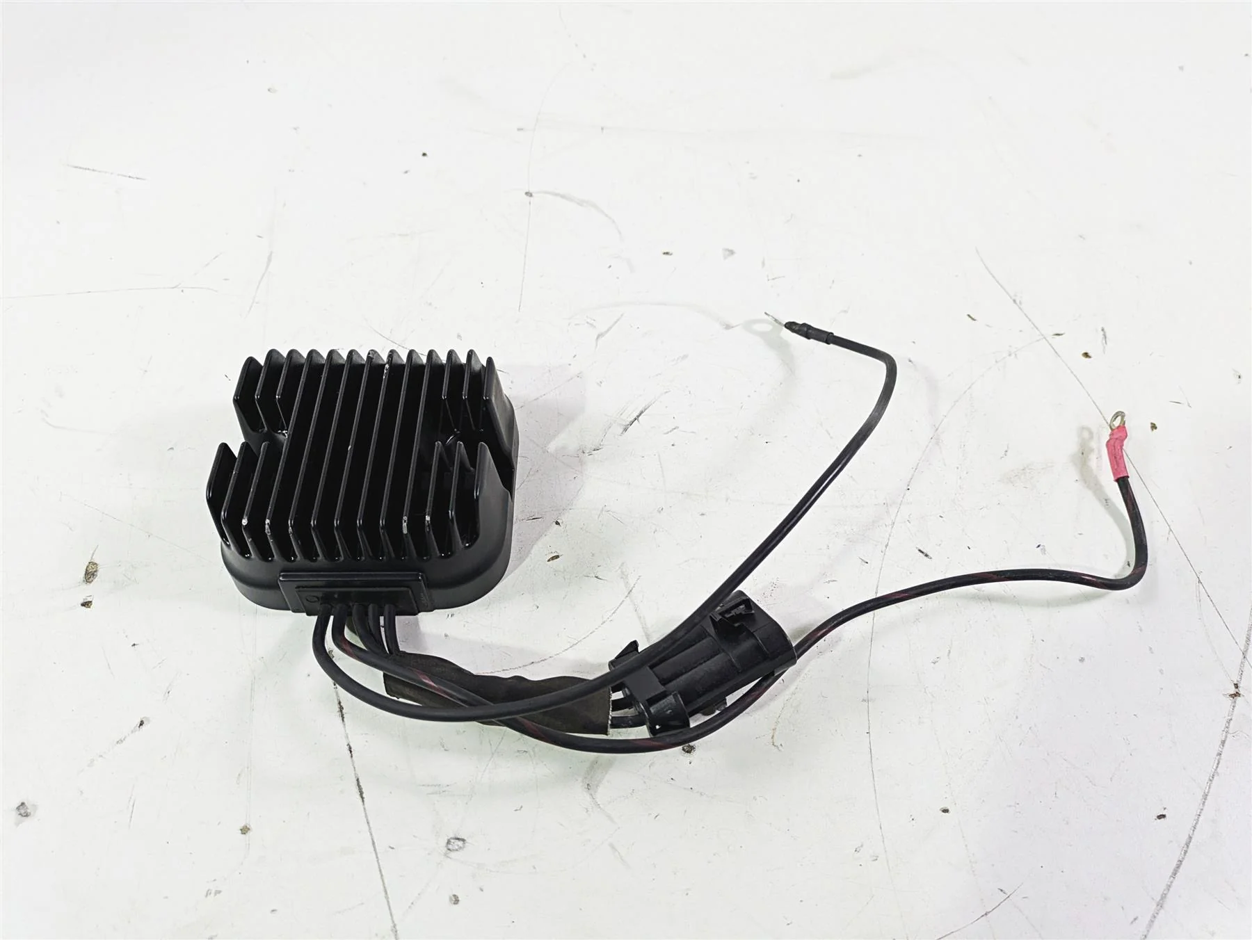 2012 Victory Cross Country Rectifier Voltage Regulator 4012717 - Image 3